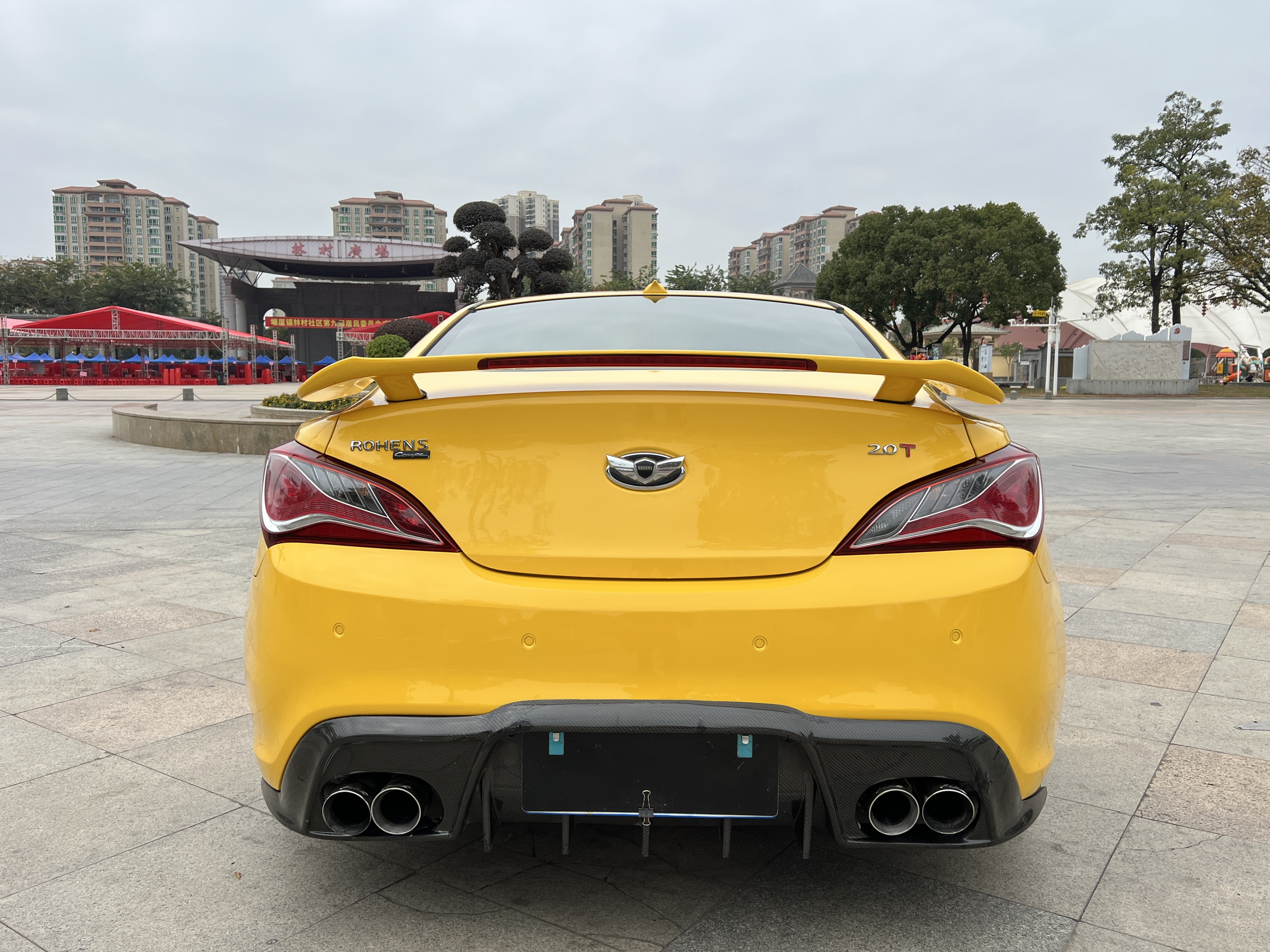 Hyundai Rohens-Coupe 2013 #5 Hyundai Rohens-Coupe 2013 car image #5