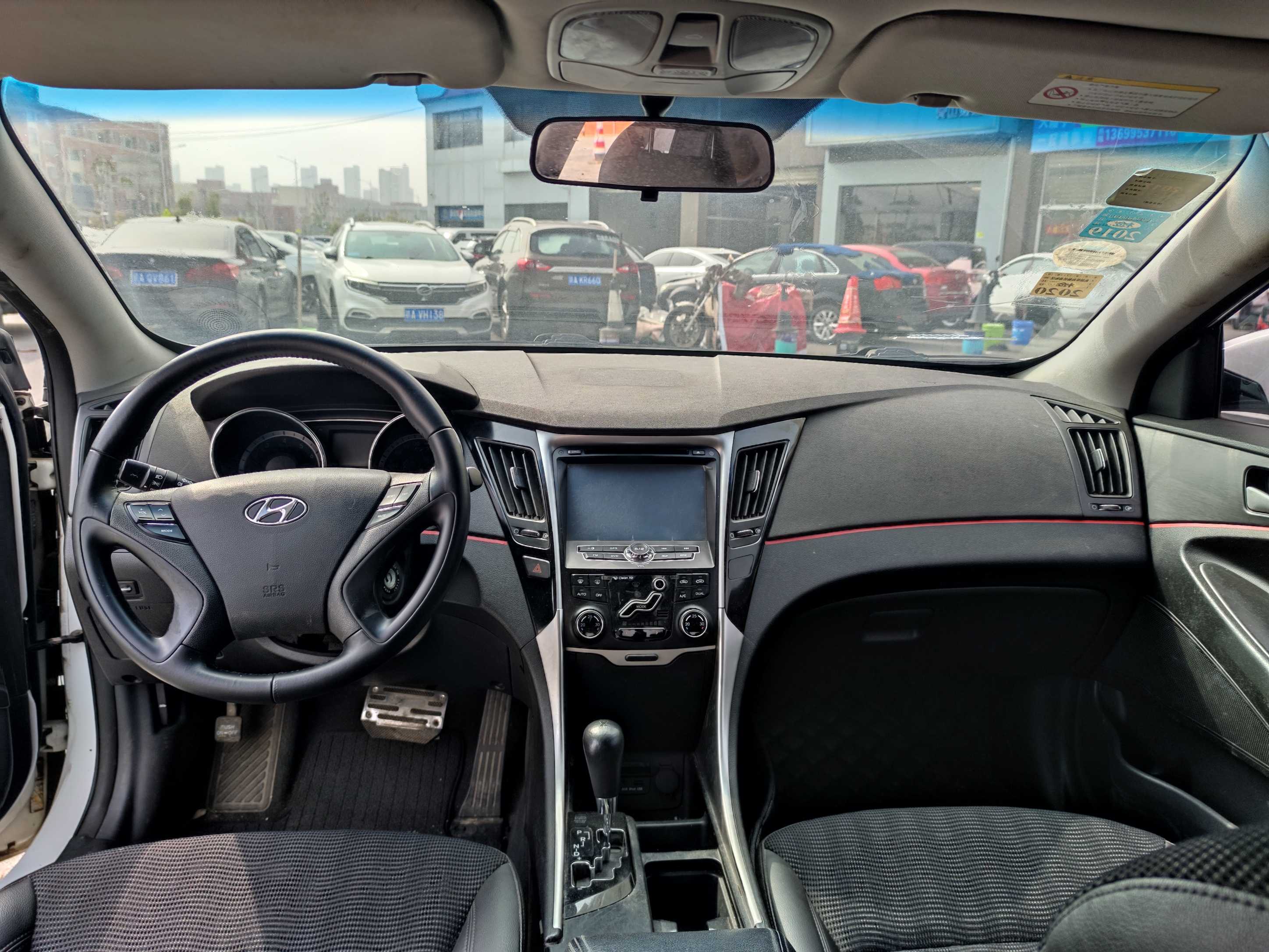 Hyundai Sonata 2013 car image #5