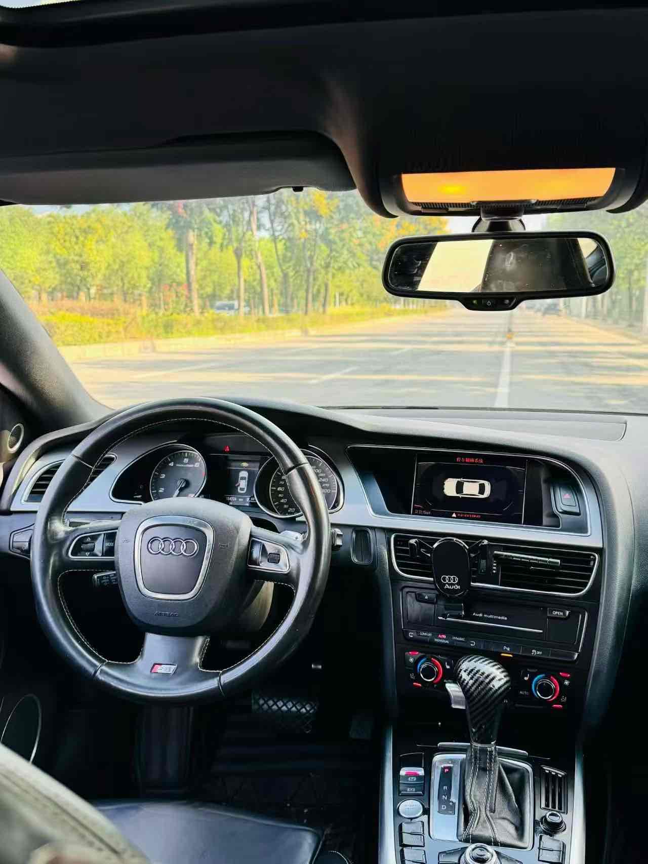 Audi S5 2012 car image #5