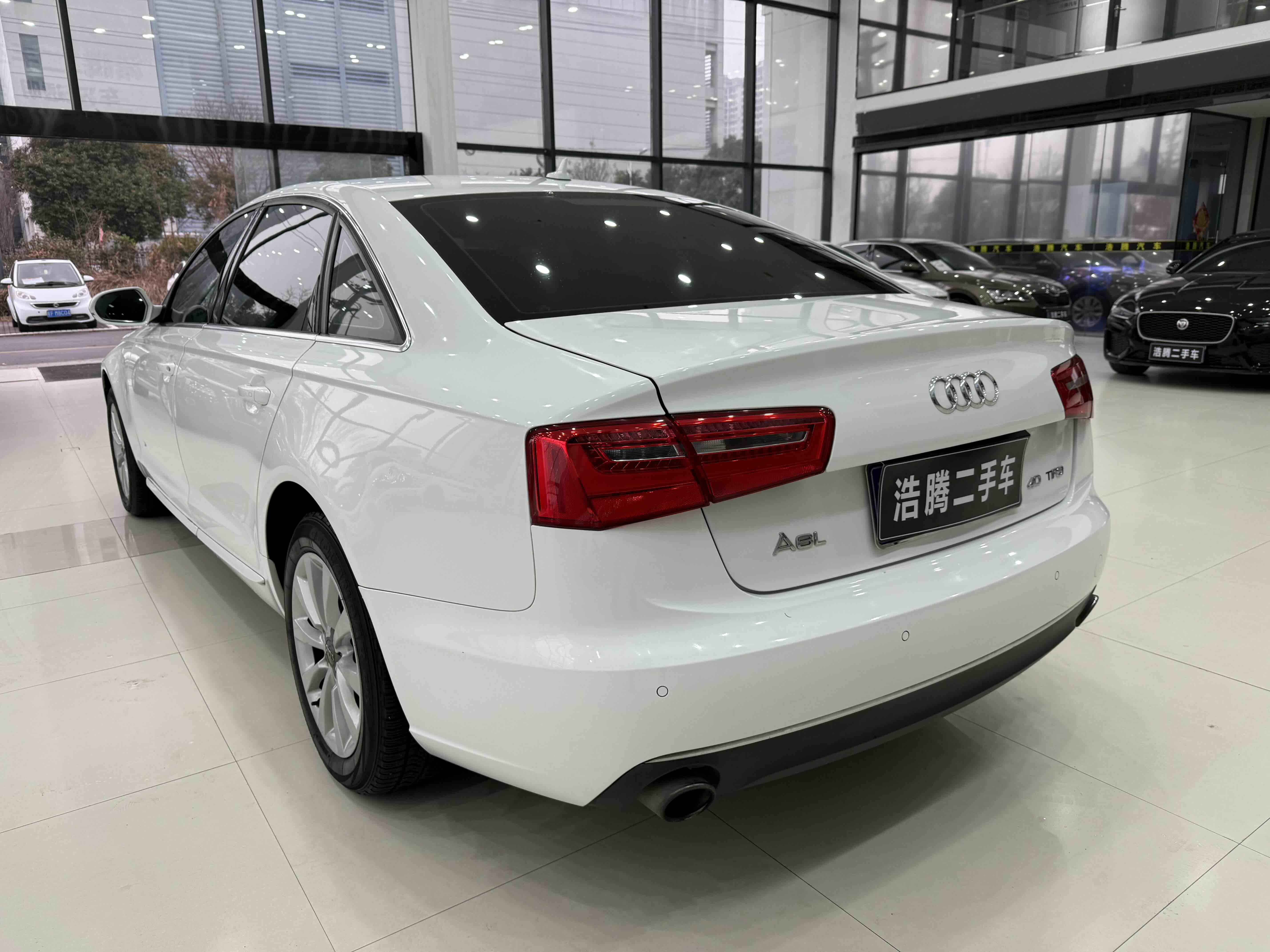 Audi A6L 2015 car image #5