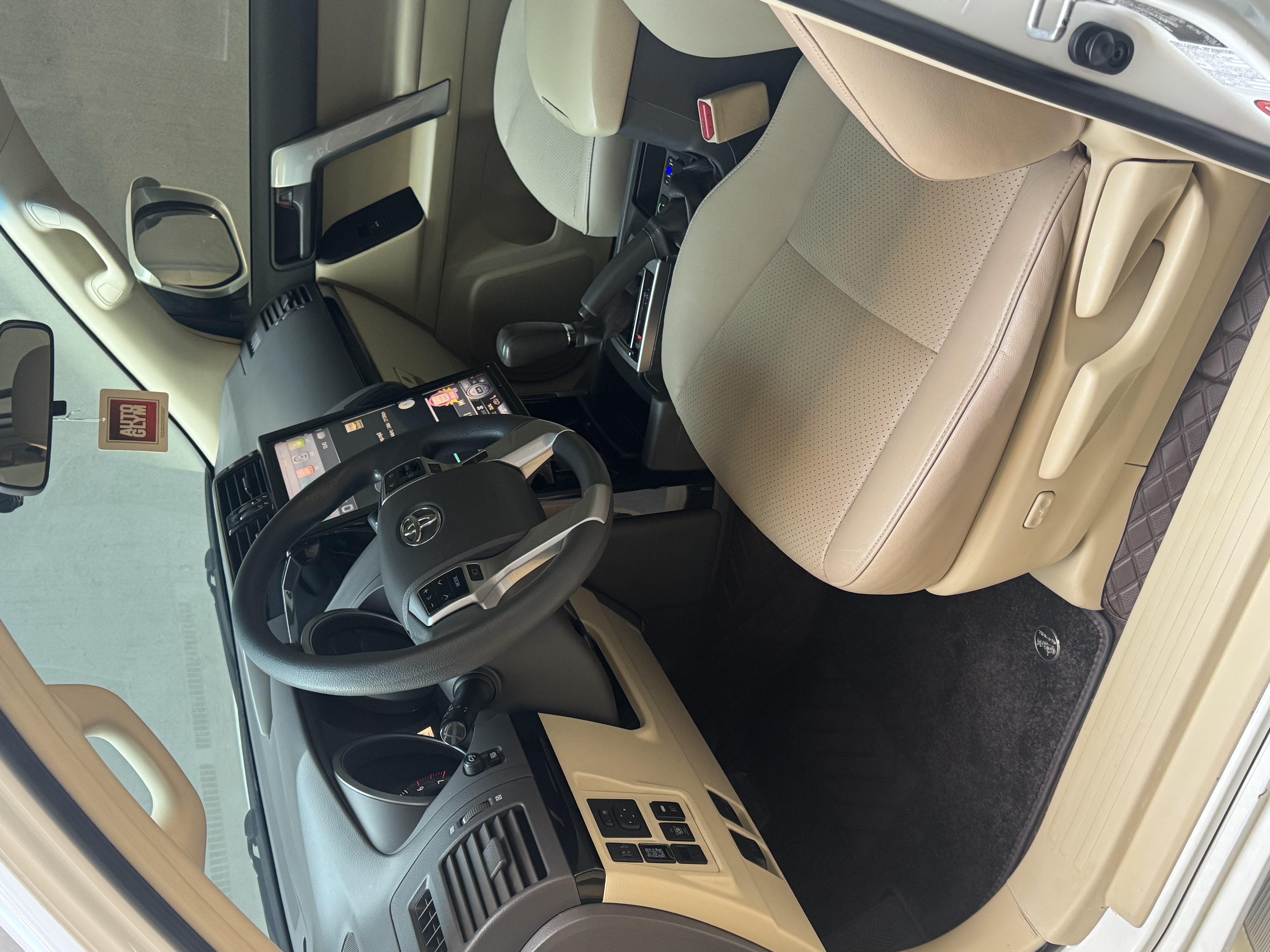 Toyota Land Cruiser Prado 2017 car image #5