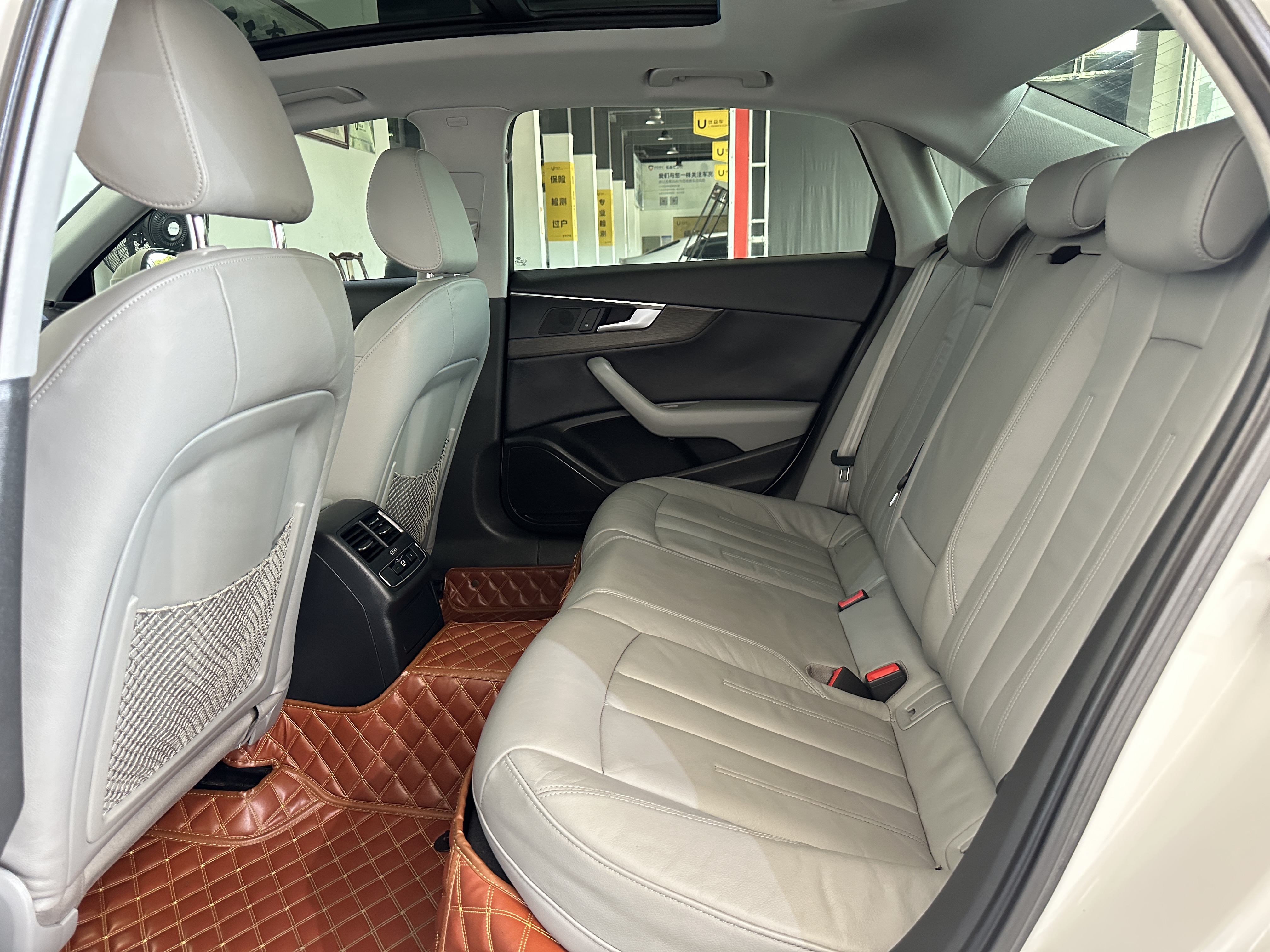 Audi A4L 2017 car image #5