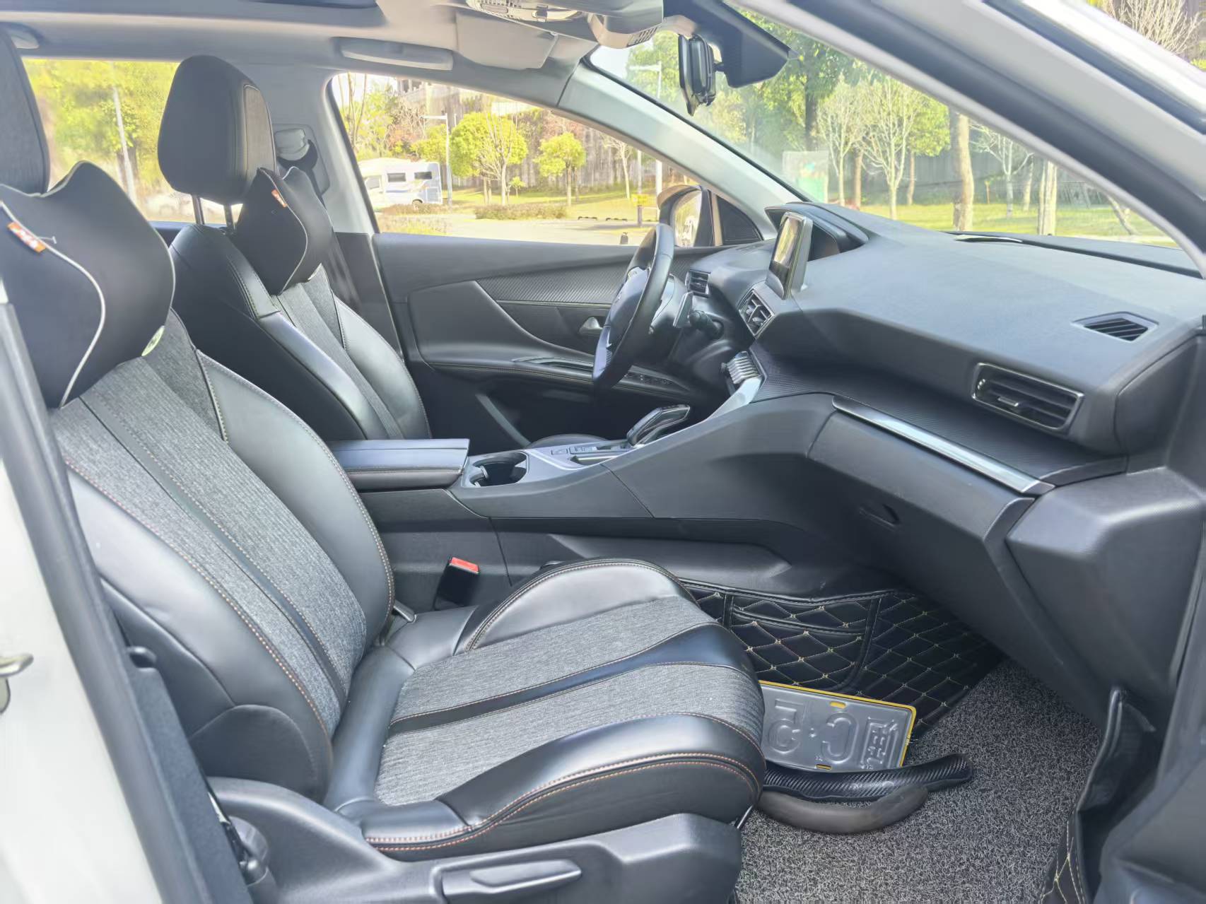 Peugeot 5008 2018 car image #5