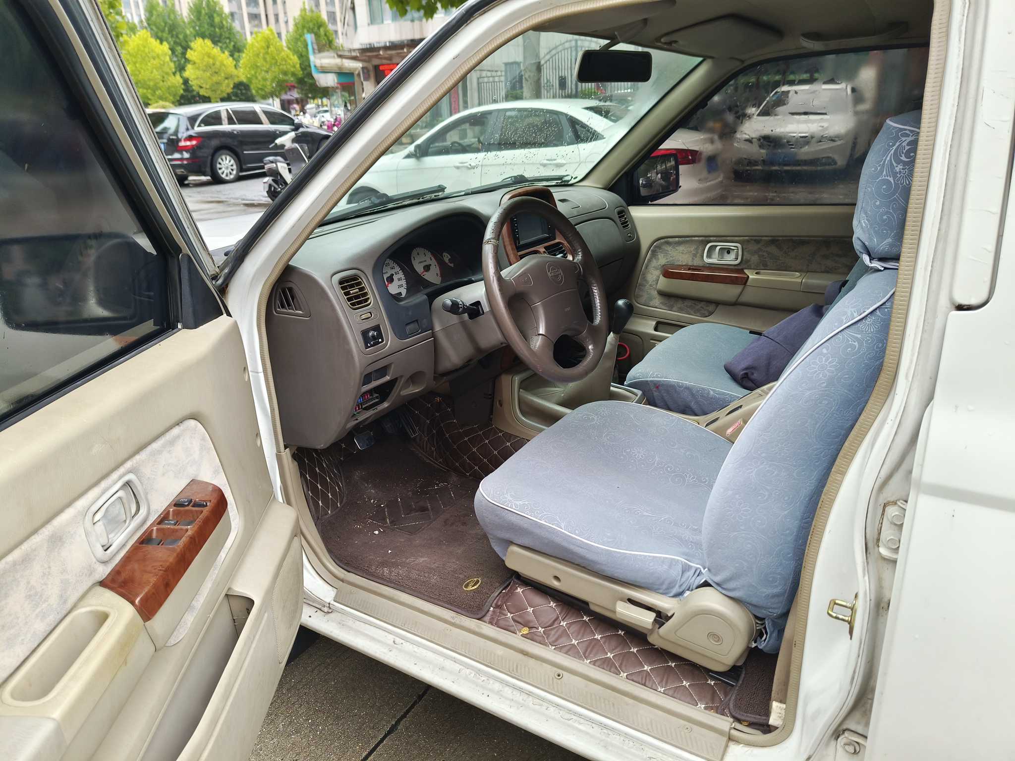 日产 日产ZN厢式车 2009 汽车图片 #5