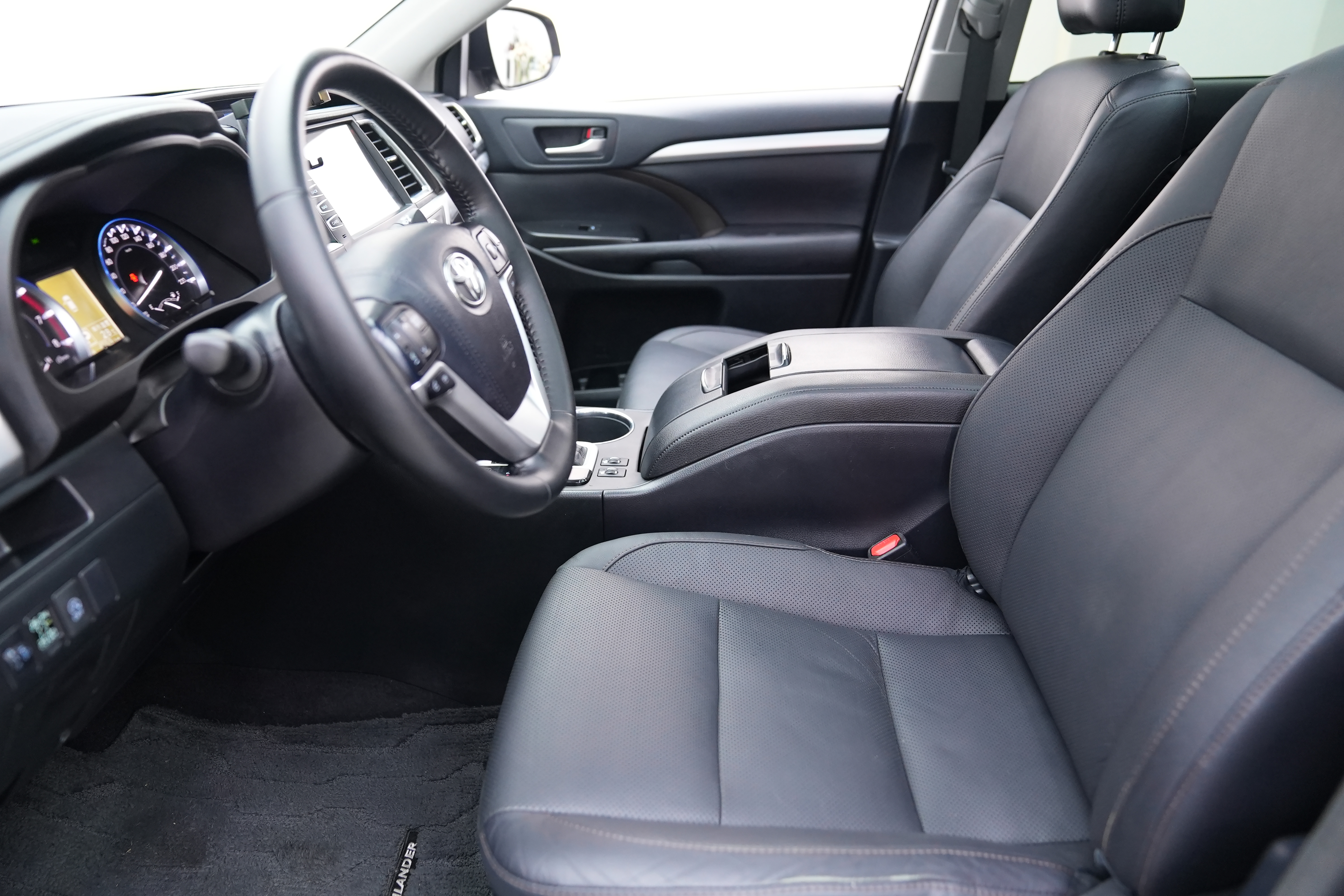Toyota Highlander 2017 #5 Toyota Highlander 2017 car image #5