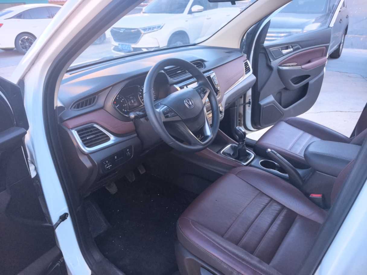 Changan Linmax 2017 car image #5