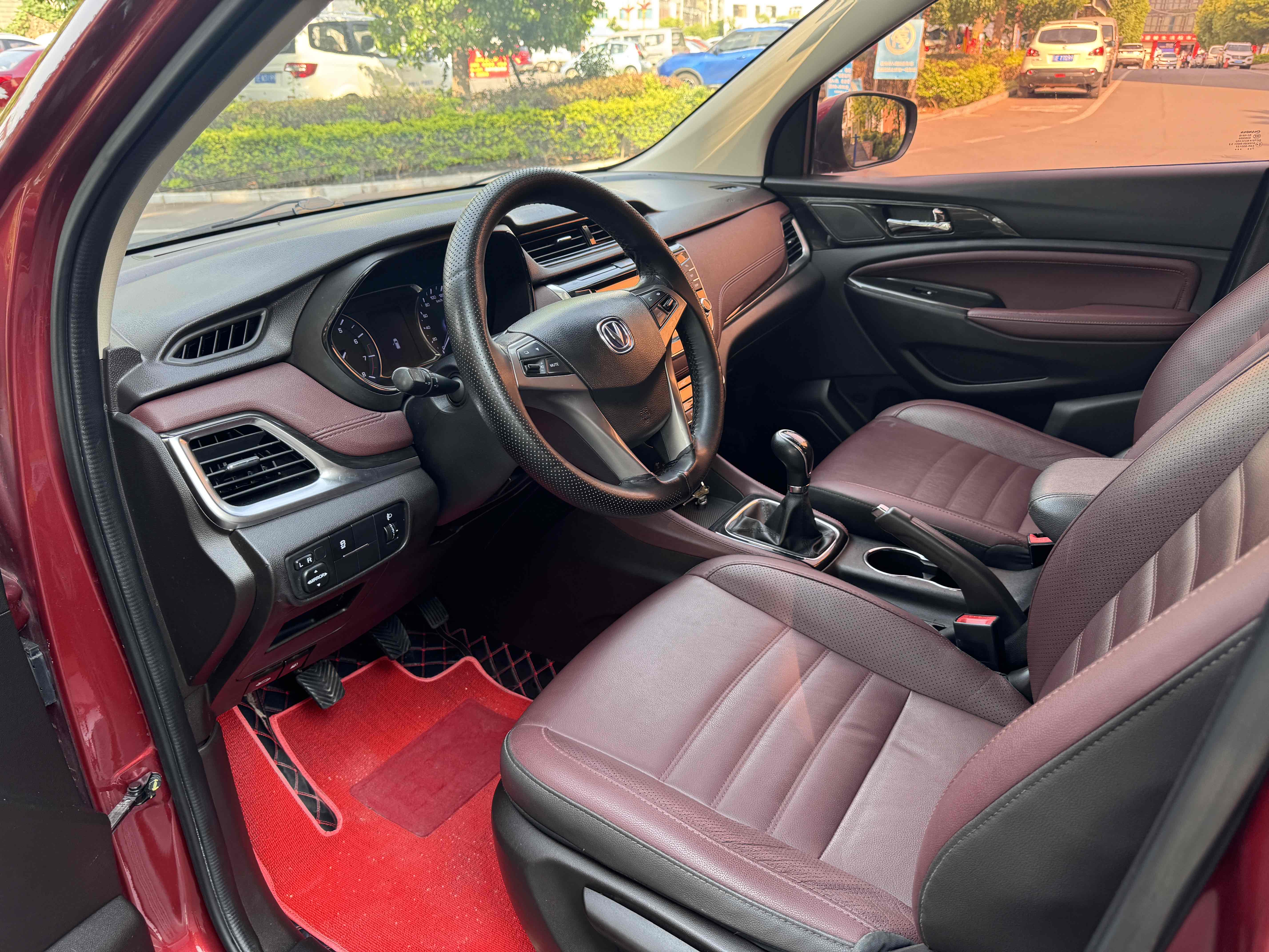 Changan Linmax 2018 car image #5