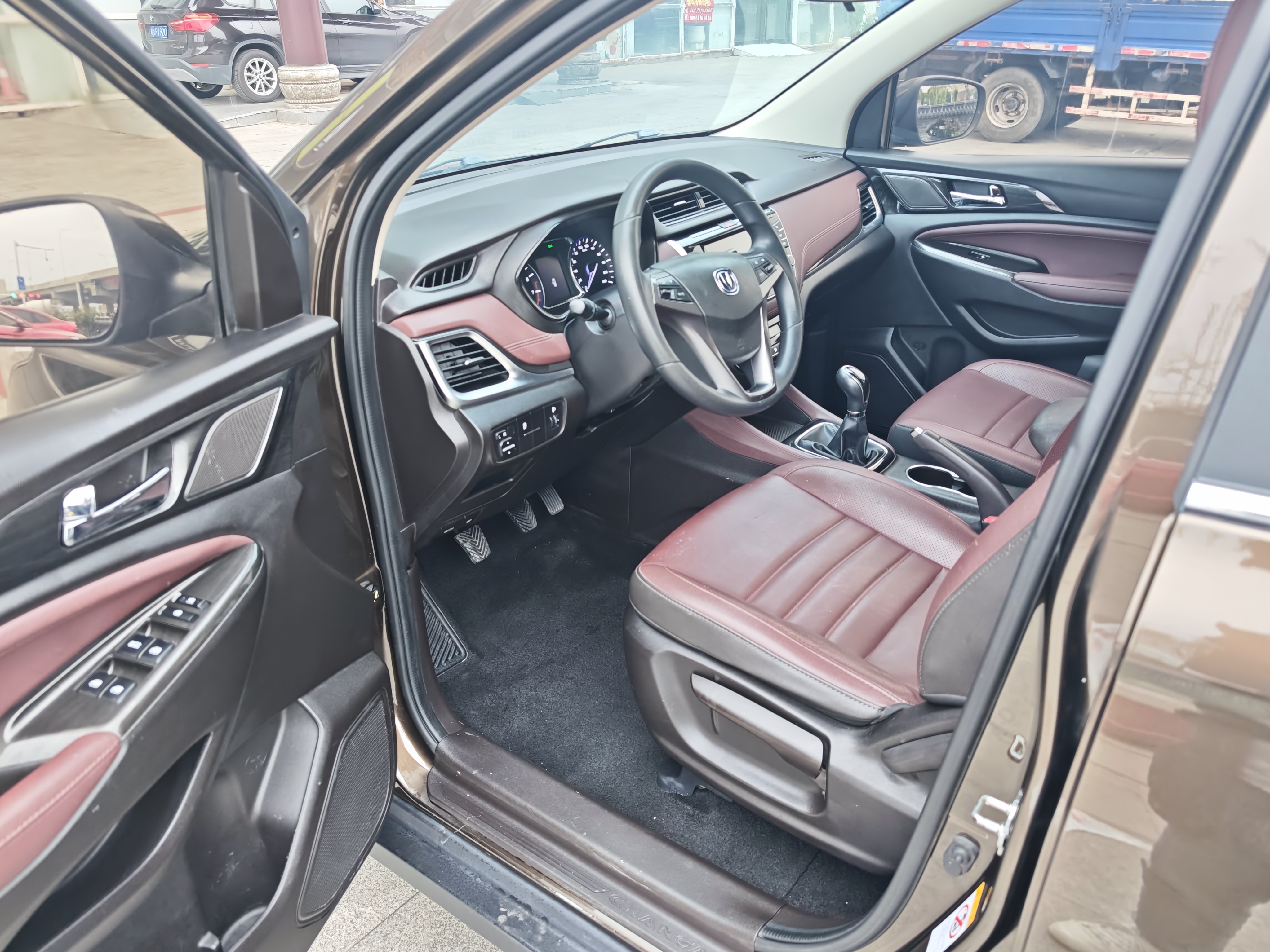 Changan Linmax 2017 #5 Changan Linmax 2017 car image #5