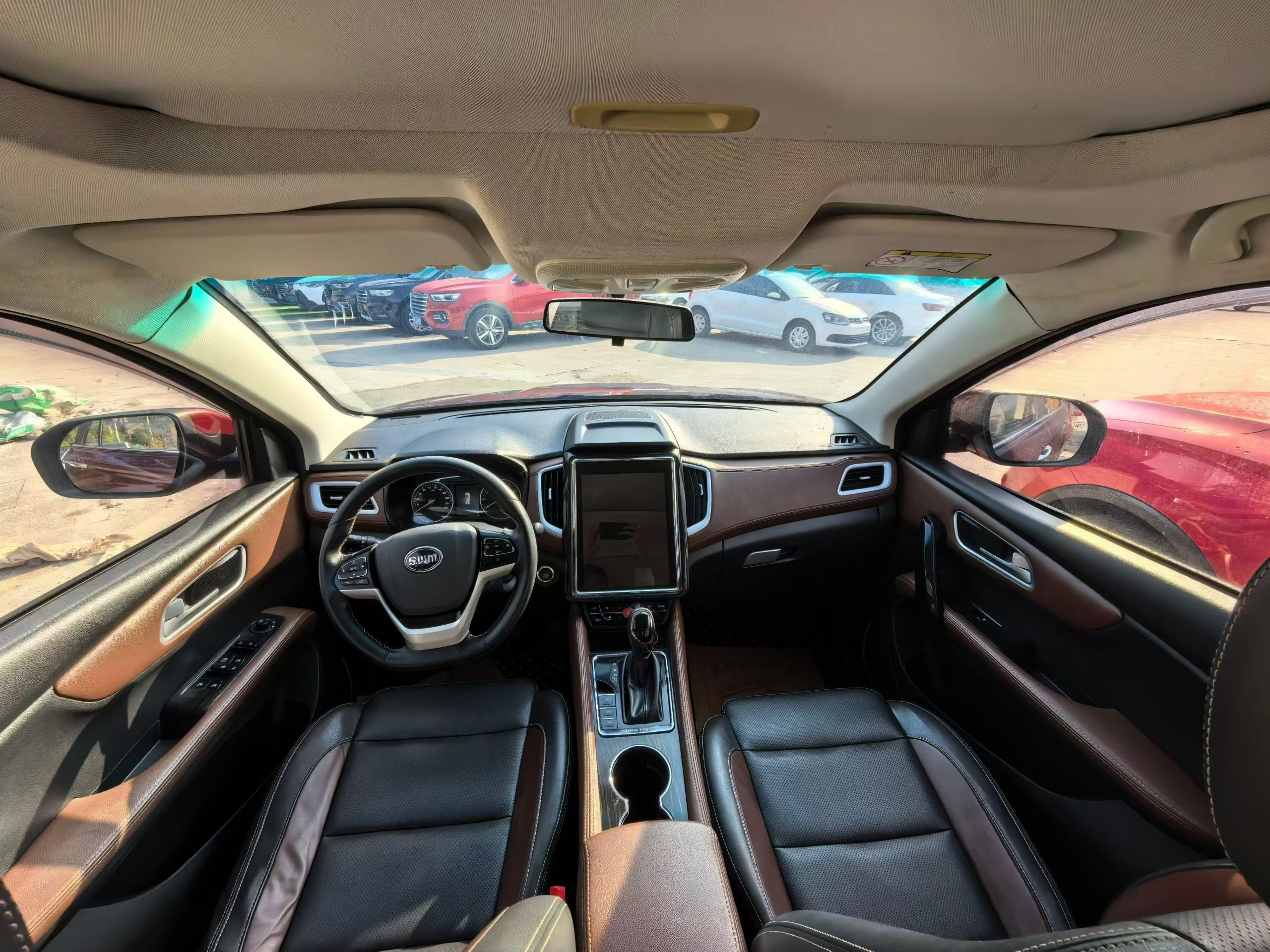 SWM X7 2018 #5 SWM X7 2018 صورة سيارة #5