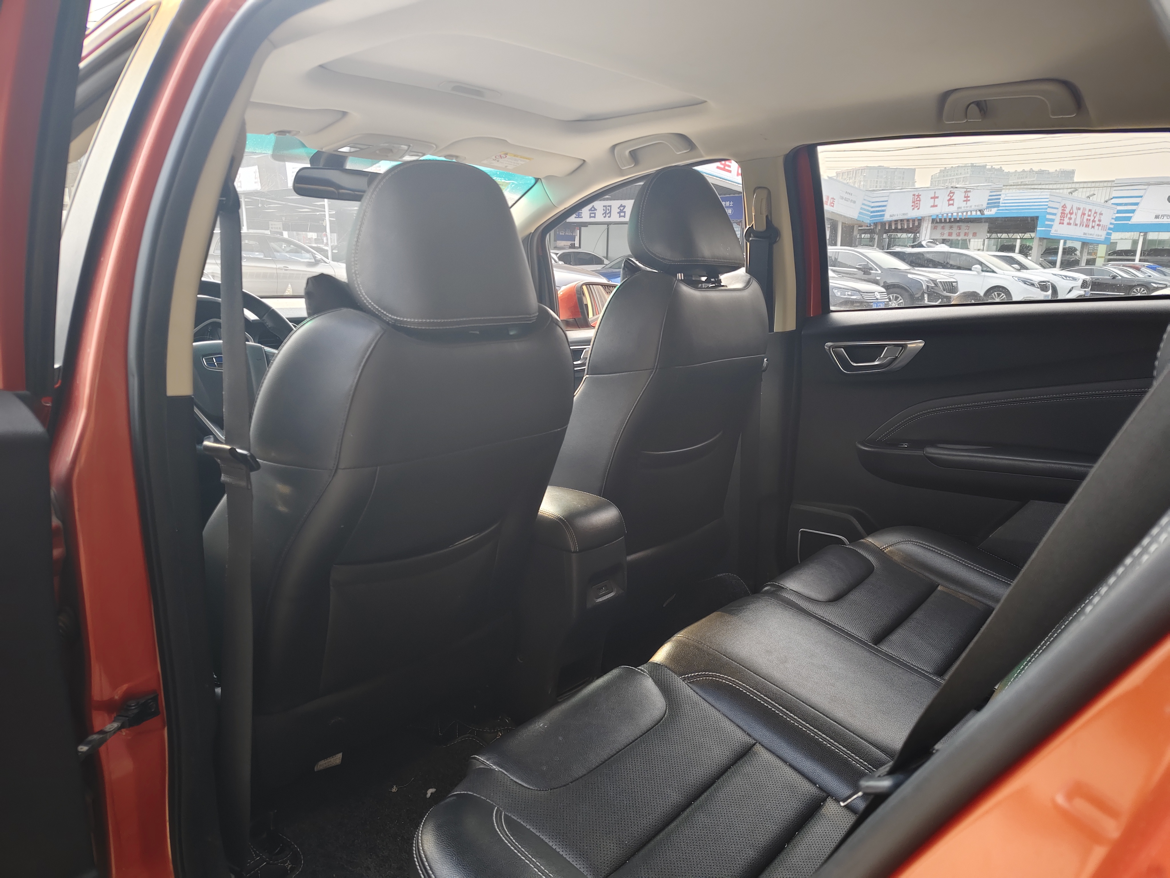 Vision X3 2018 car image #5