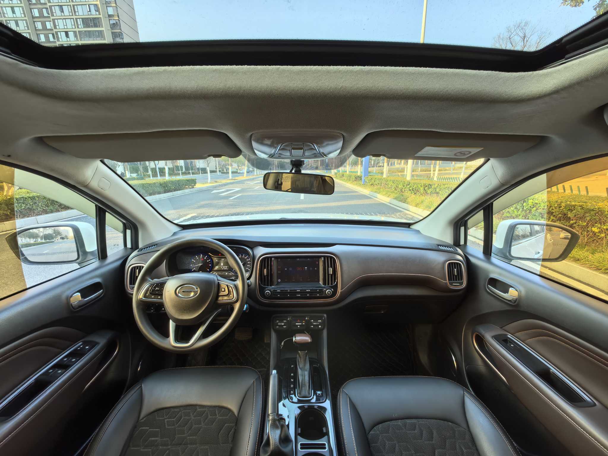 GAC Trumpchi GS3 2018 #5 GAC Trumpchi GS3 2018 car image #5