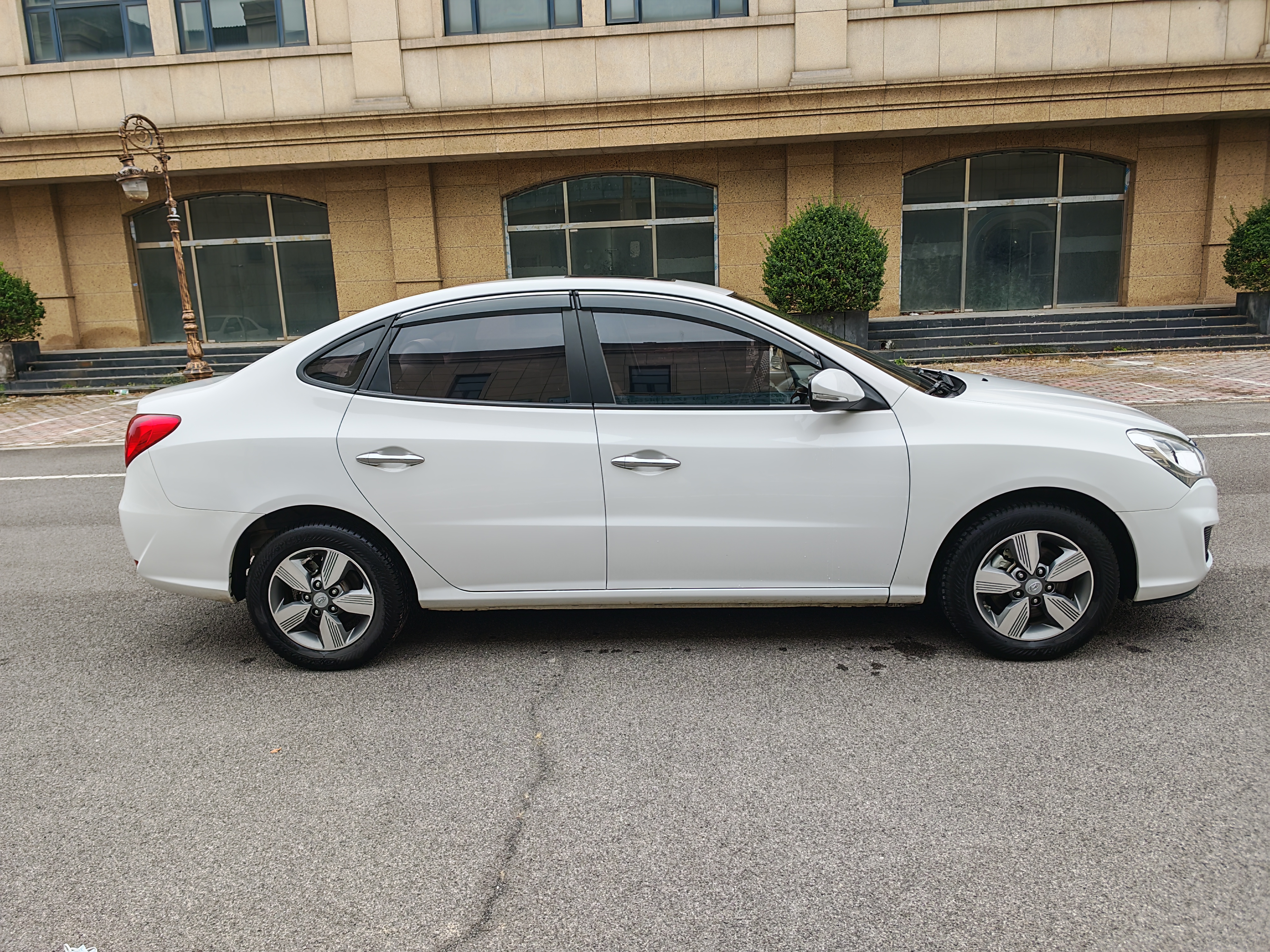 Hyundai Elantra EV 2017 #5 Hyundai Elantra EV 2017 car image #5