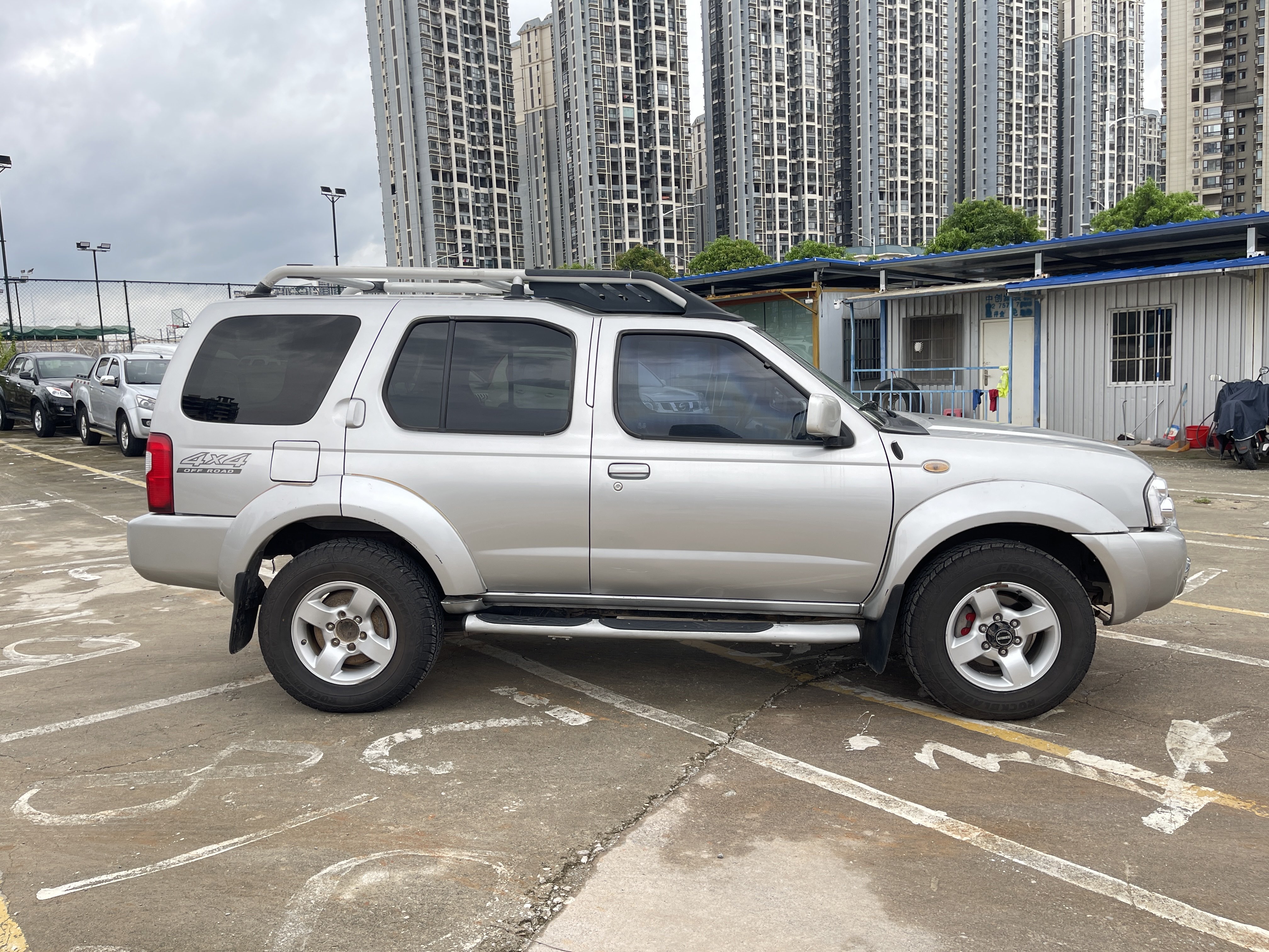 日产 日产帕拉丁 2011 汽车图片 #5