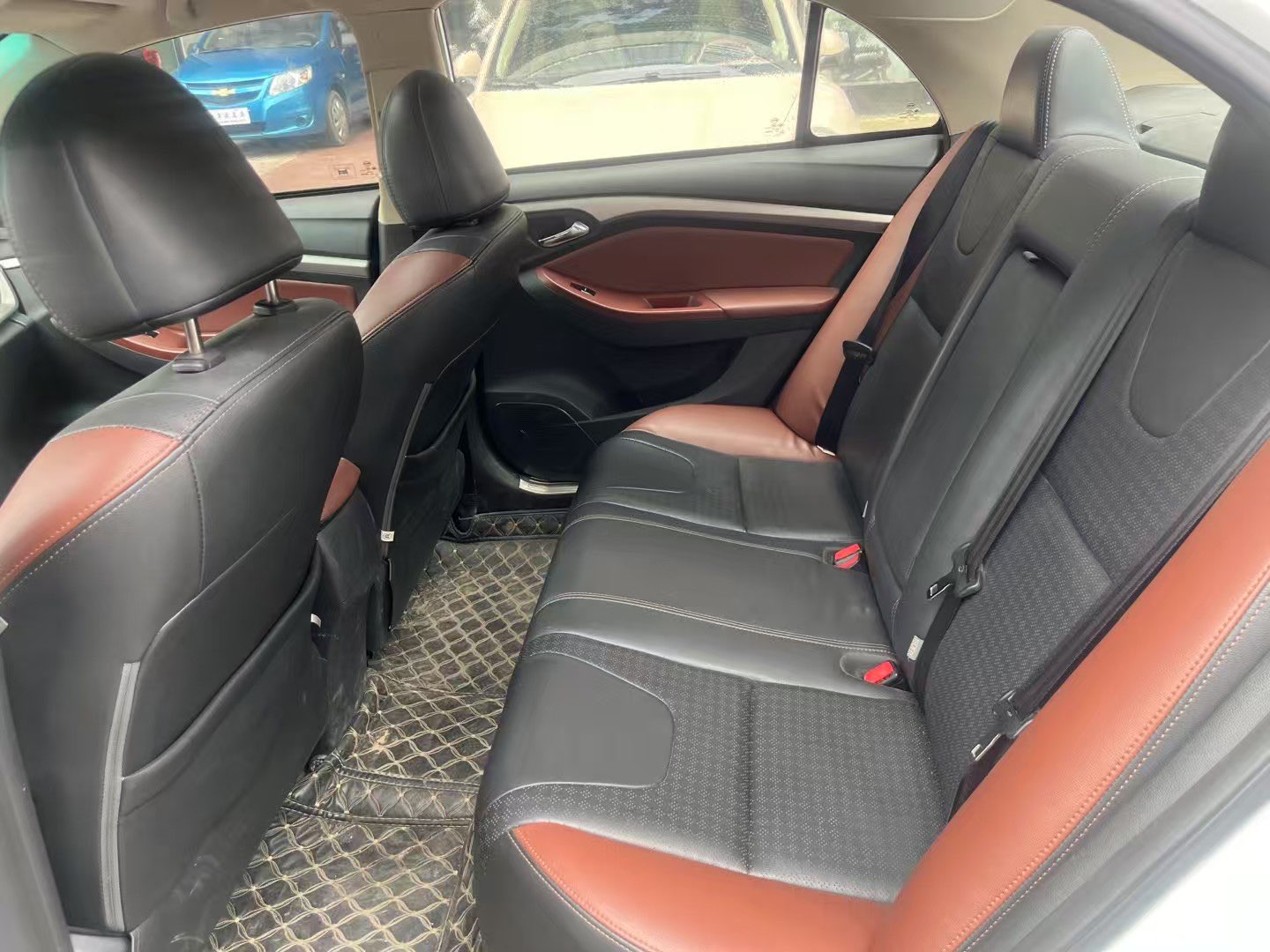 BYD SuRui 2015 car image #5