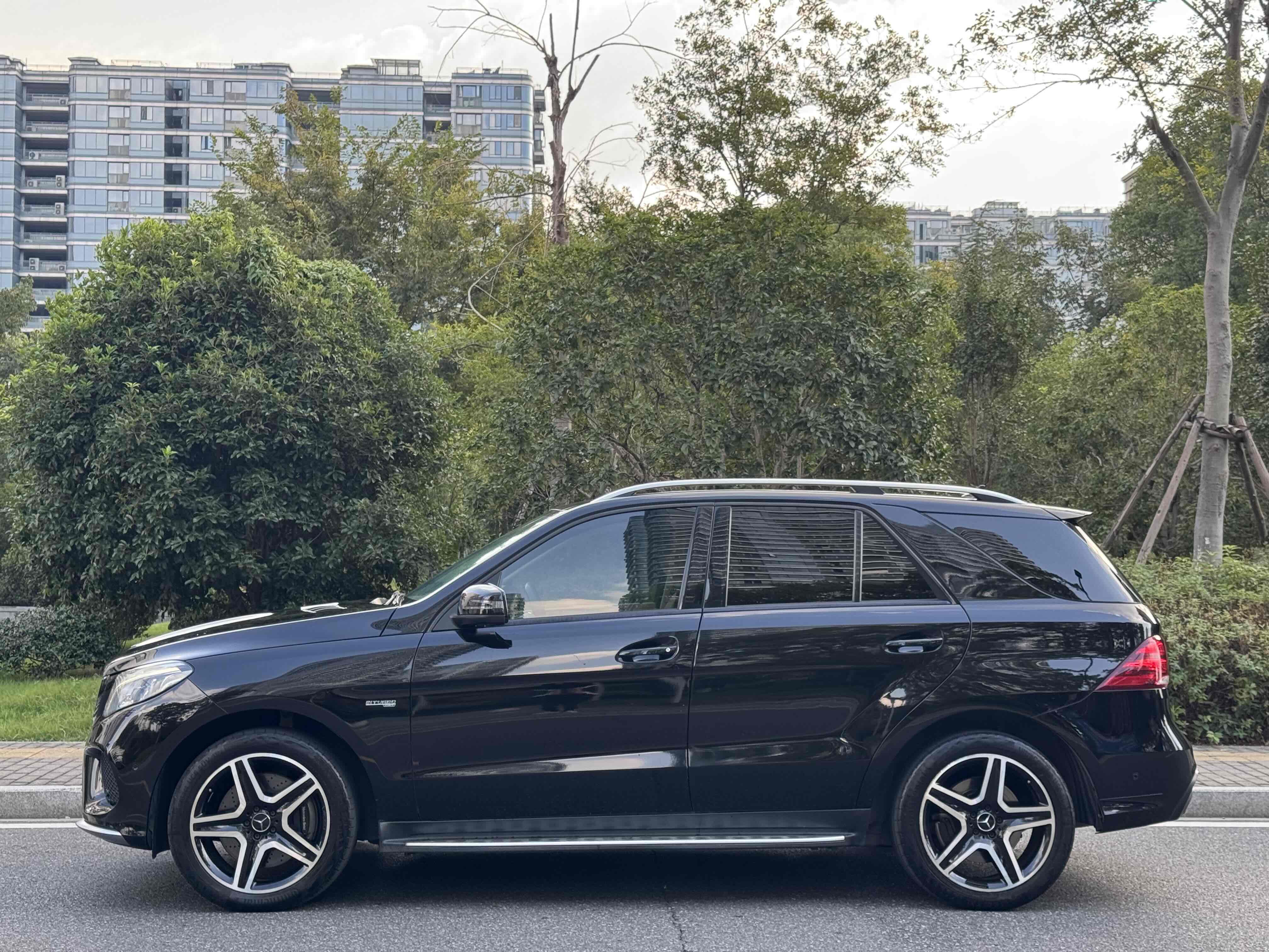 Mercedes-Benz GLE AMG 2017 car image #5