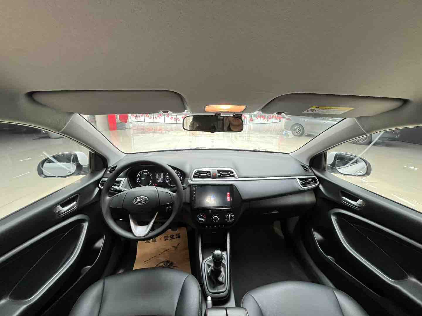 Hyundai Reina 2019 car image #5