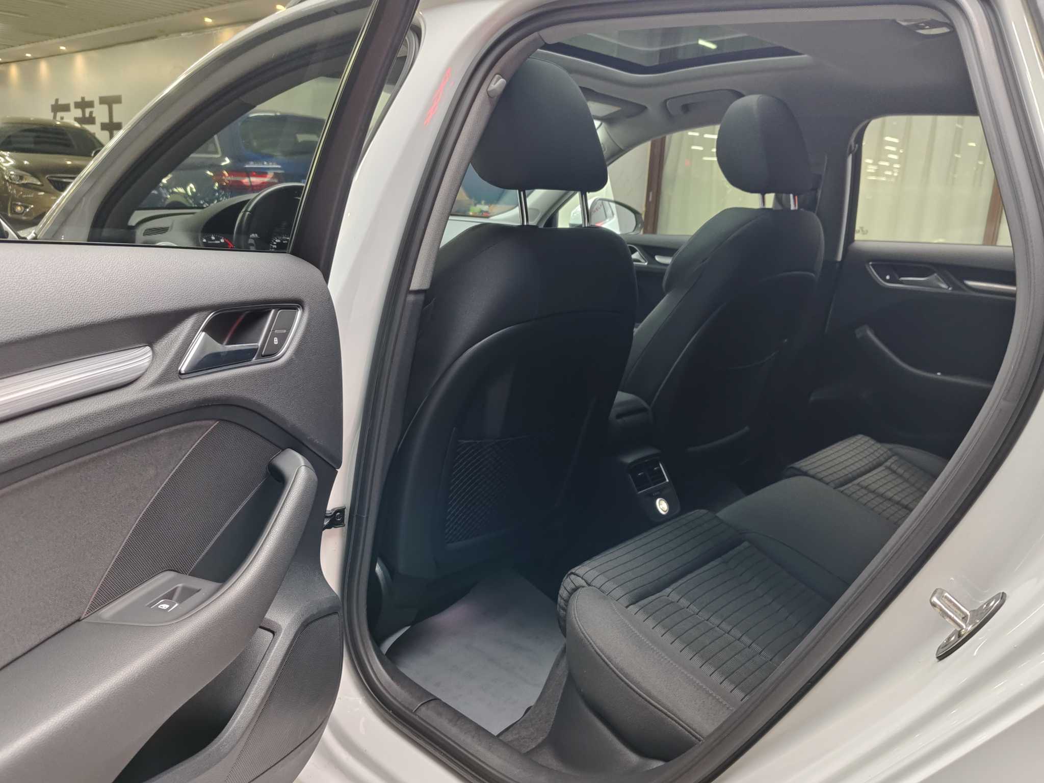 Audi A3 2018 #5 Audi A3 2018 car image #5