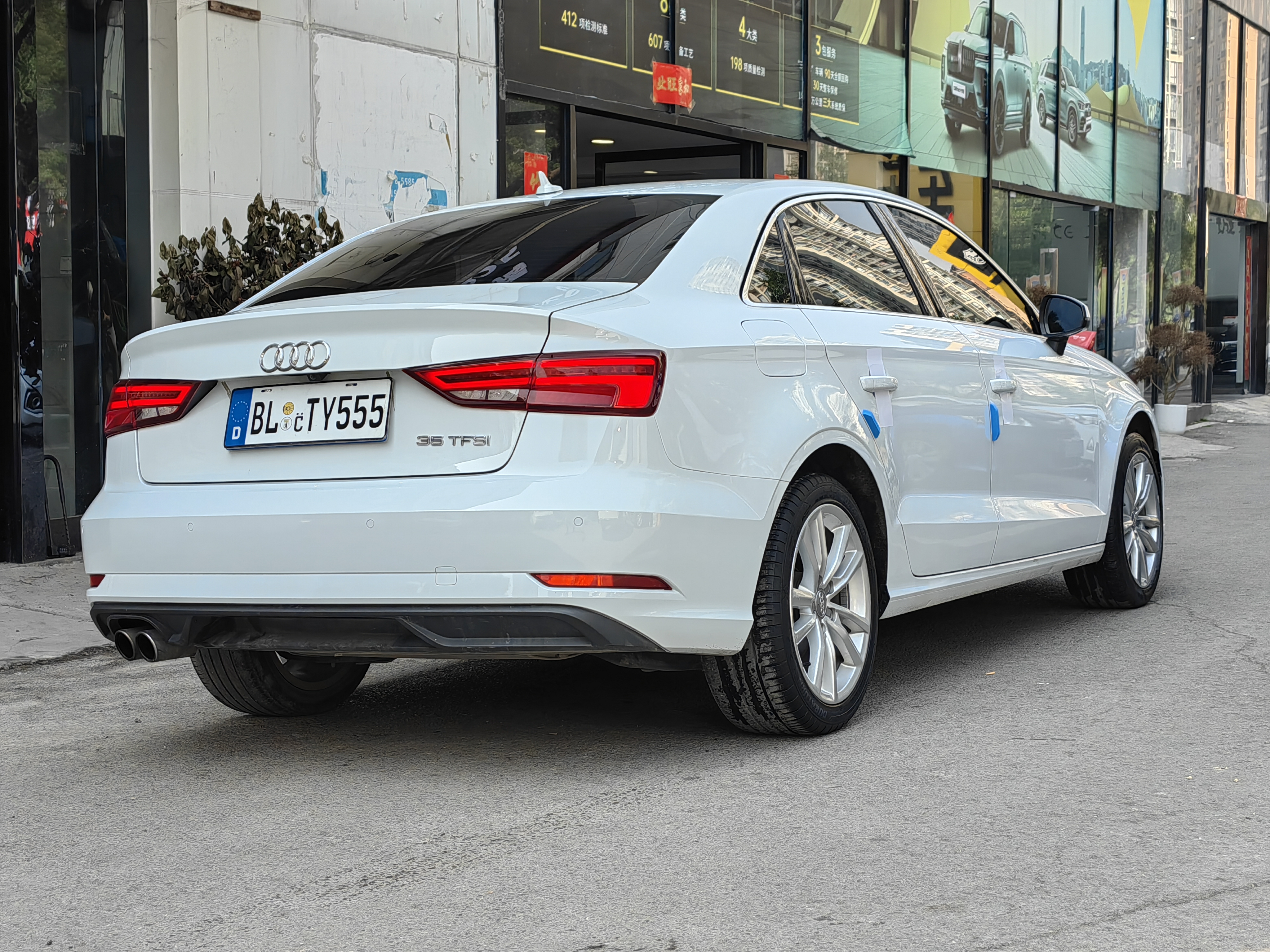 Audi A3 2018 car image #5