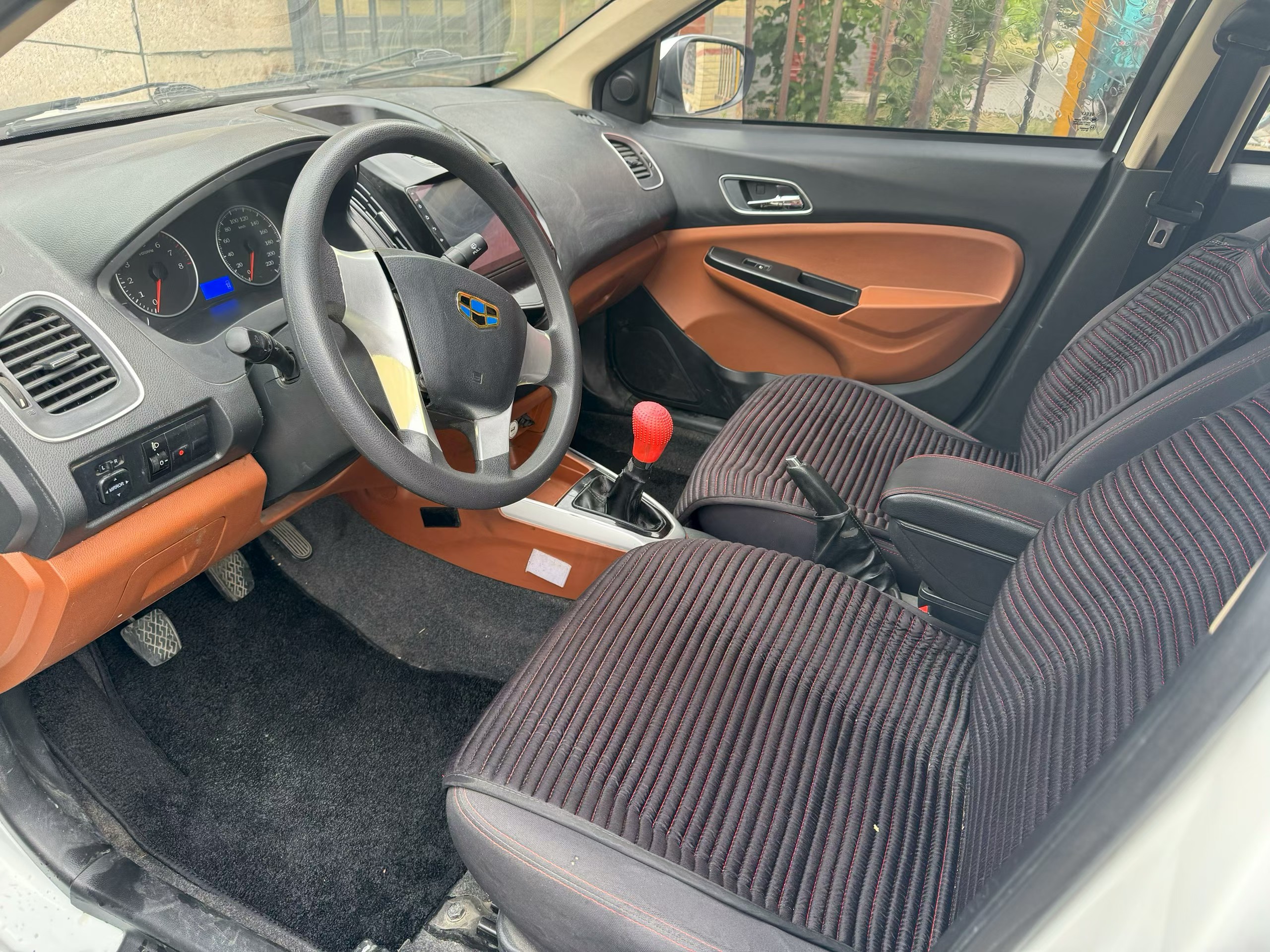 GEELY KingKong 2018 immagine di auto #5