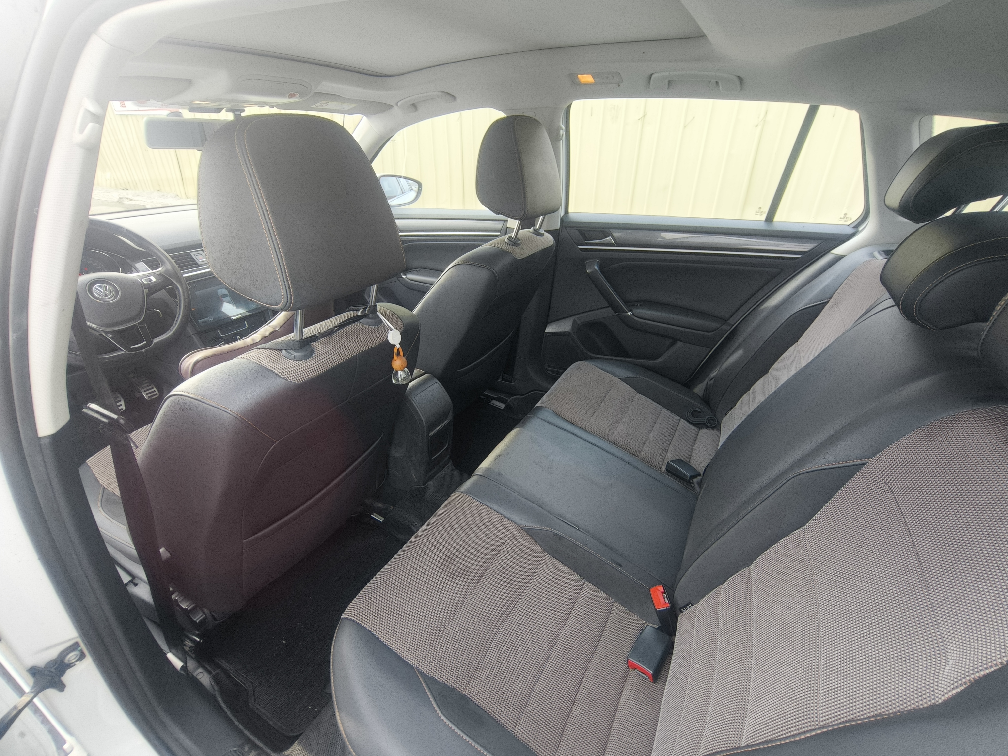 Volkswagen C-Trek 2017 immagine di auto #5