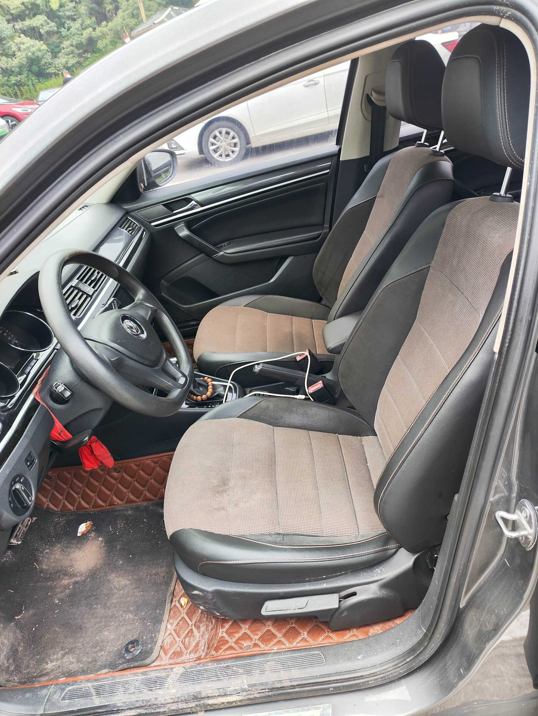 Volkswagen C-Trek 2018 immagine di auto #5