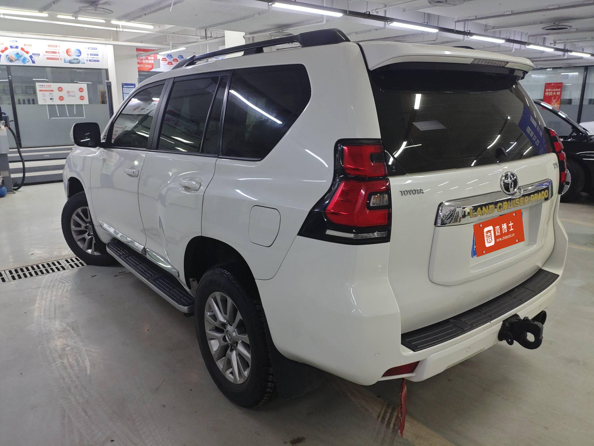 Toyota Land Cruiser Prado 2019 #5 Toyota Land Cruiser Prado 2019 car image #5