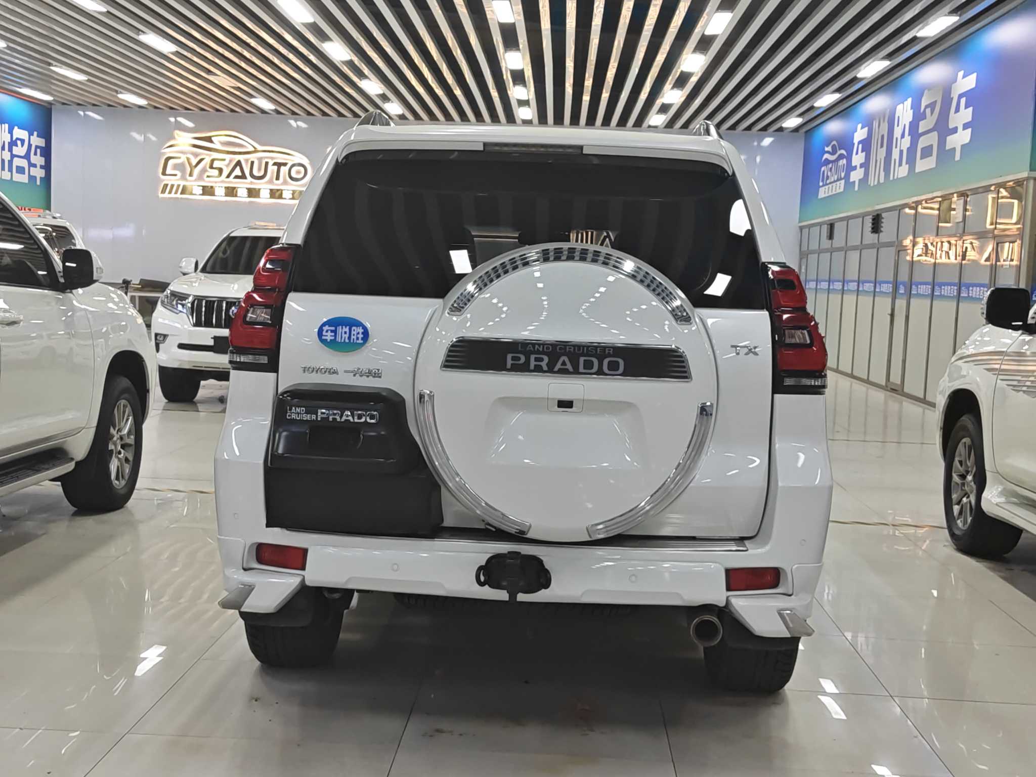 Toyota Land Cruiser Prado 2019 صورة سيارة #5