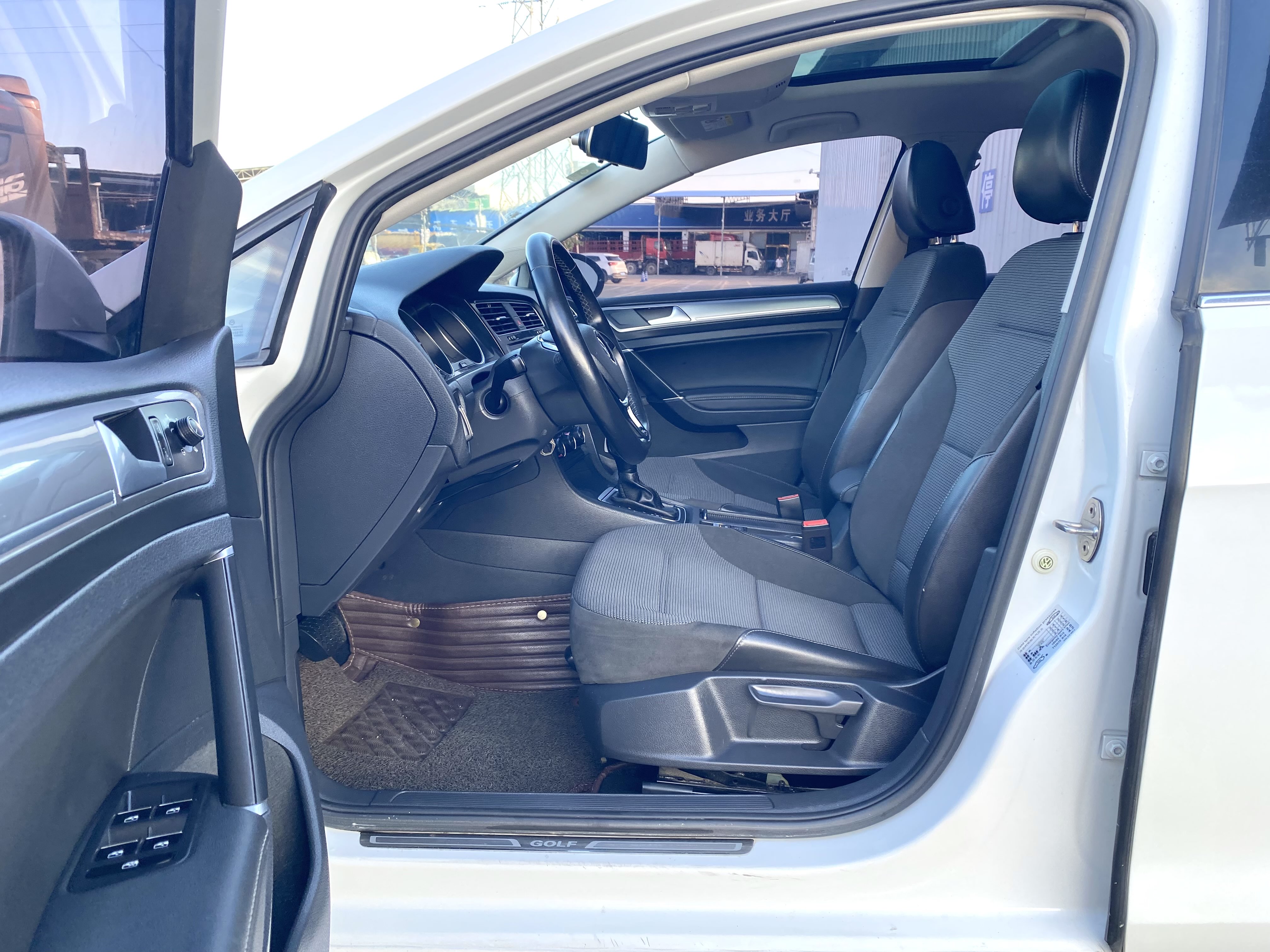 Volkswagen Golf 2018 #5 Volkswagen Golf 2018 car image #5