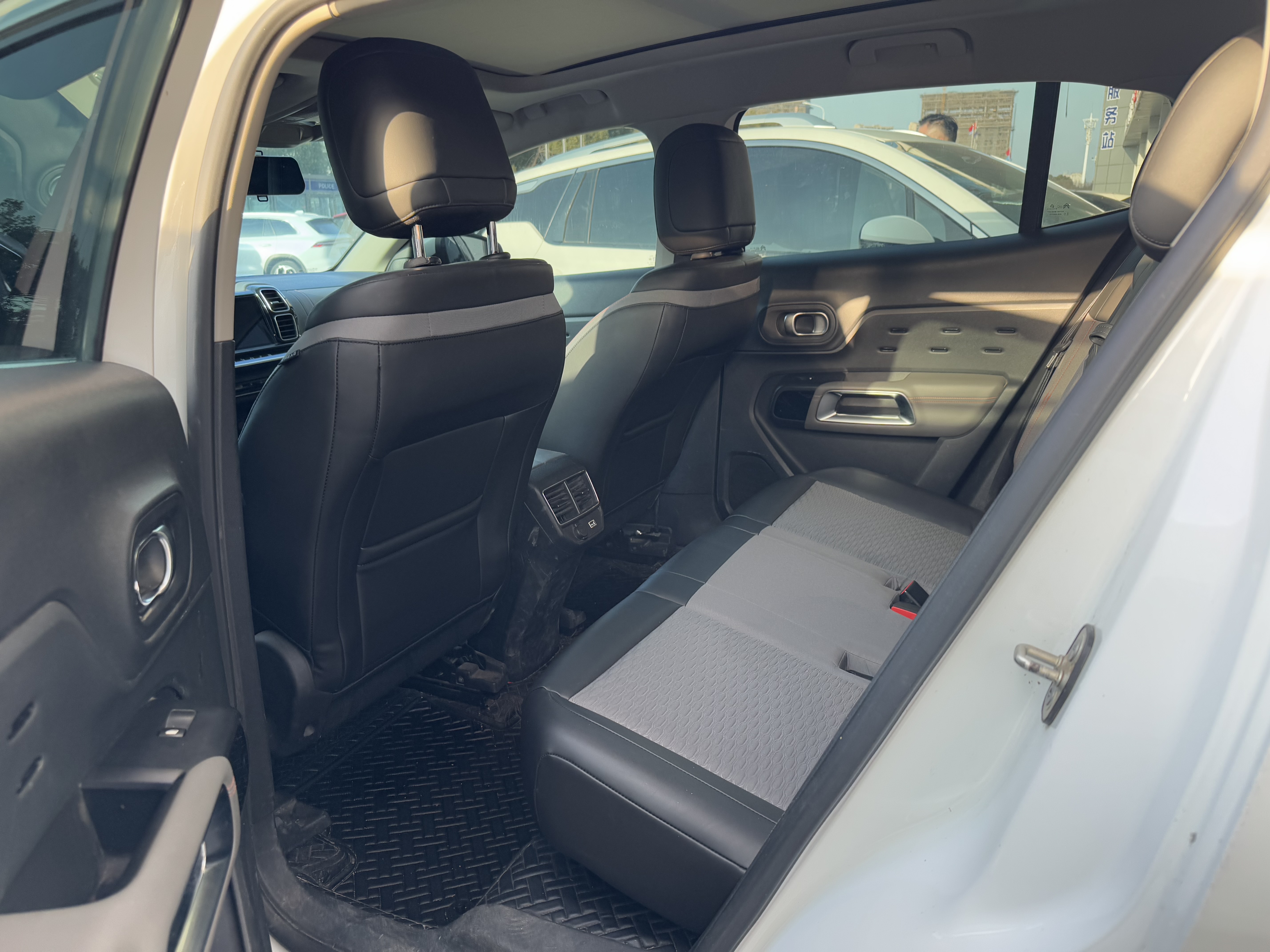 Citroen C5 AIRCROSS 2017 car image #5