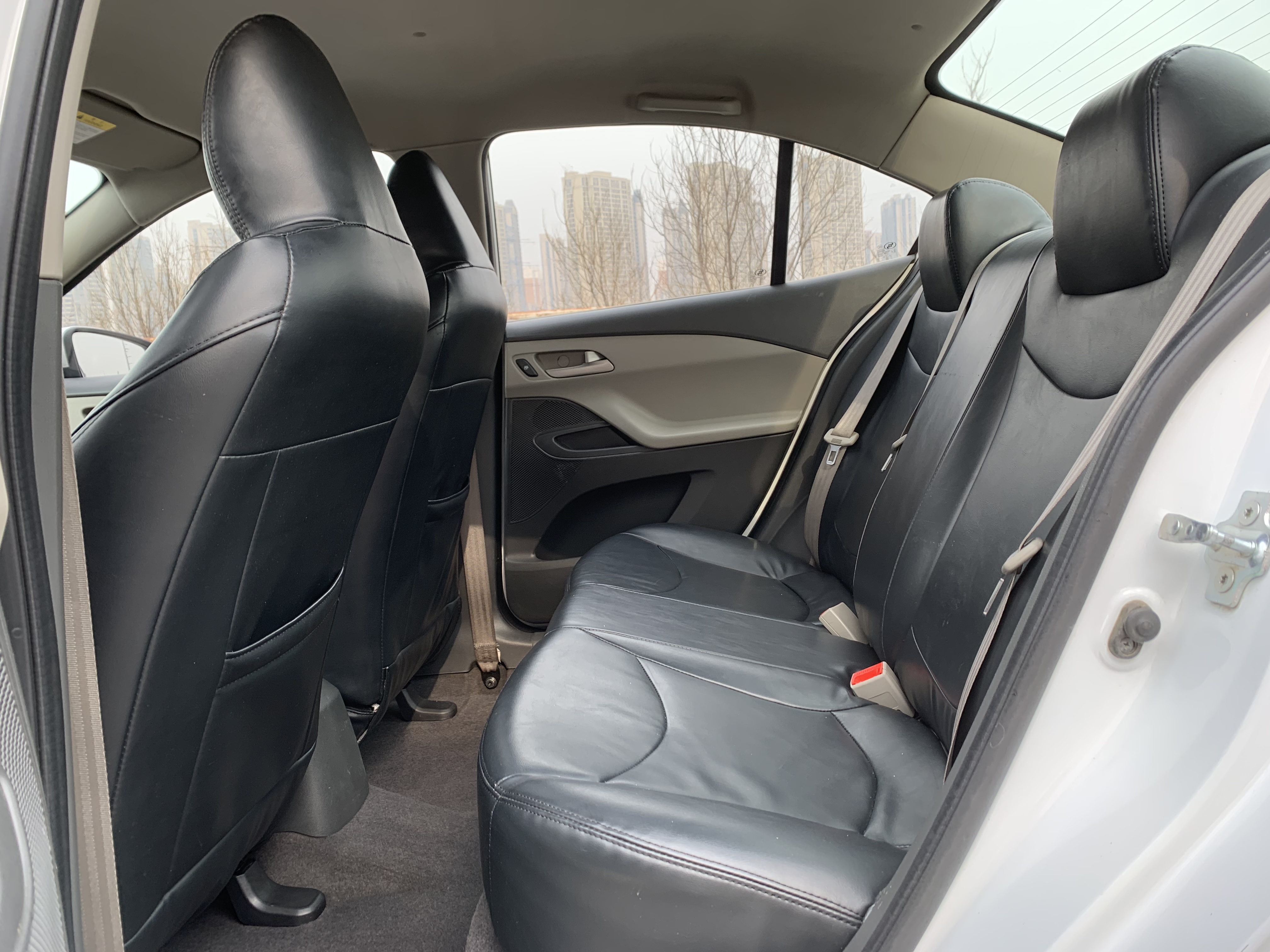 Chevrolet Sail 2017 image de voiture #5