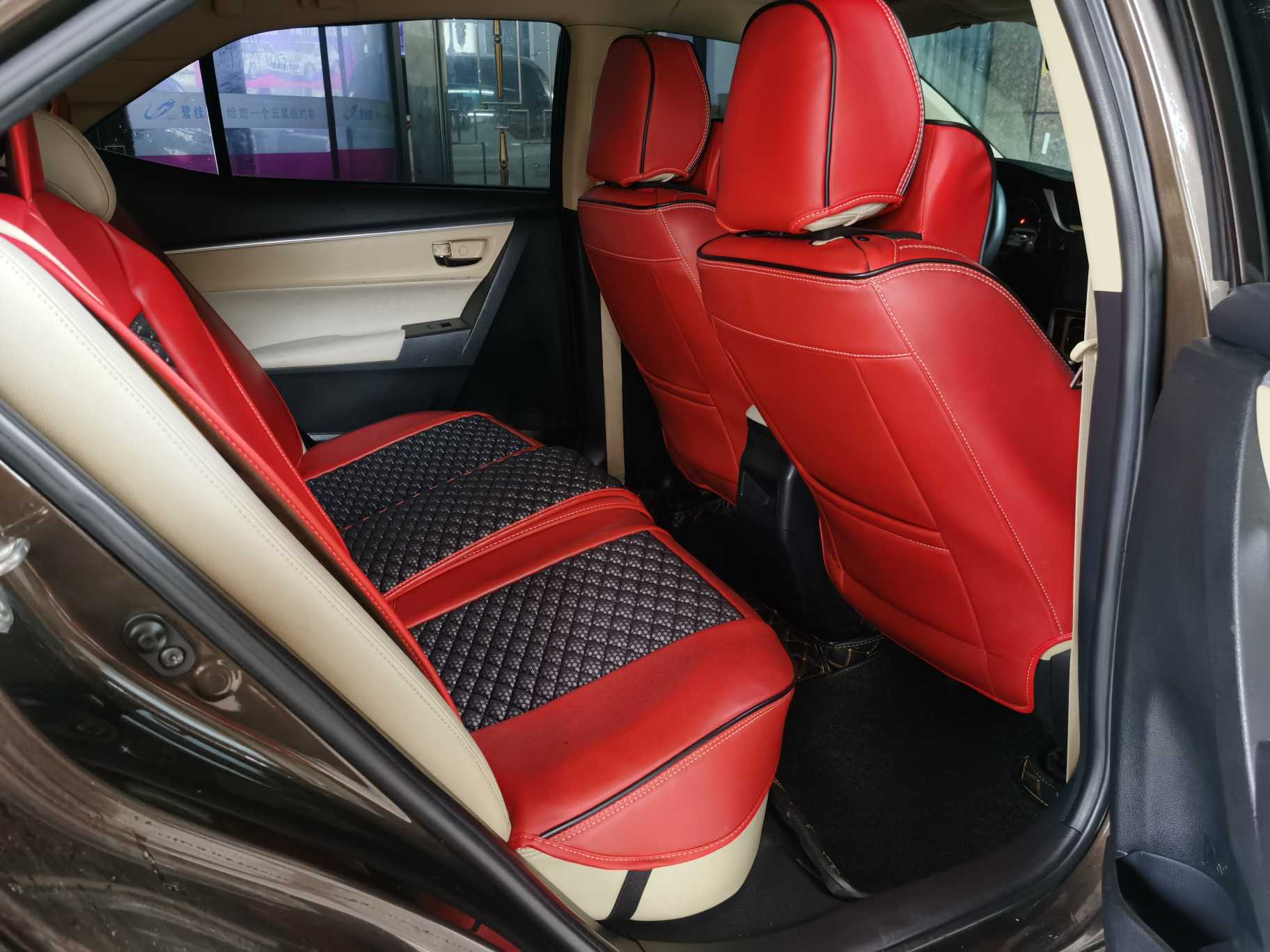 Corolla 2018 car image #5