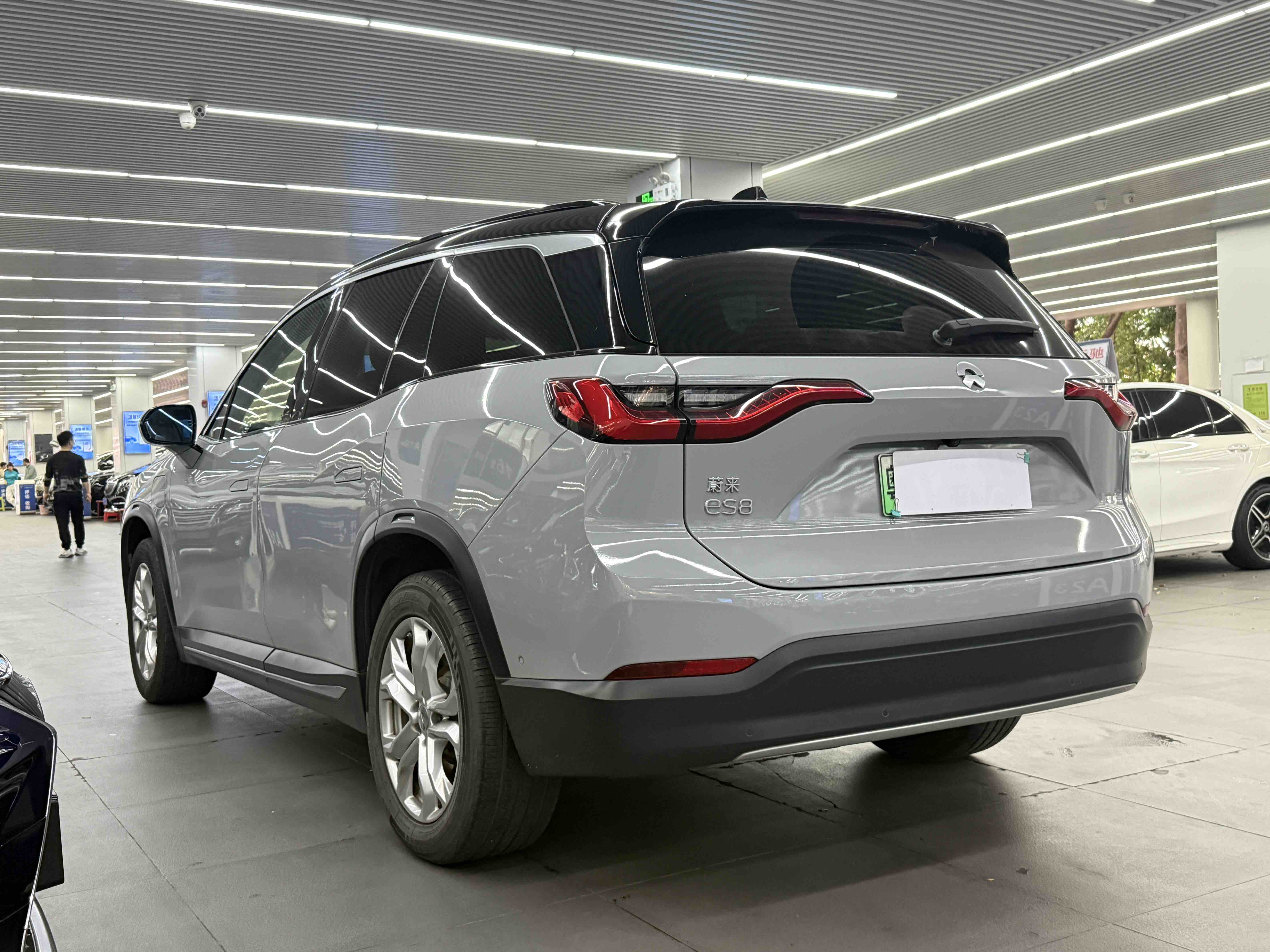 蔚来 蔚来ES8 2019 汽车图片 #5