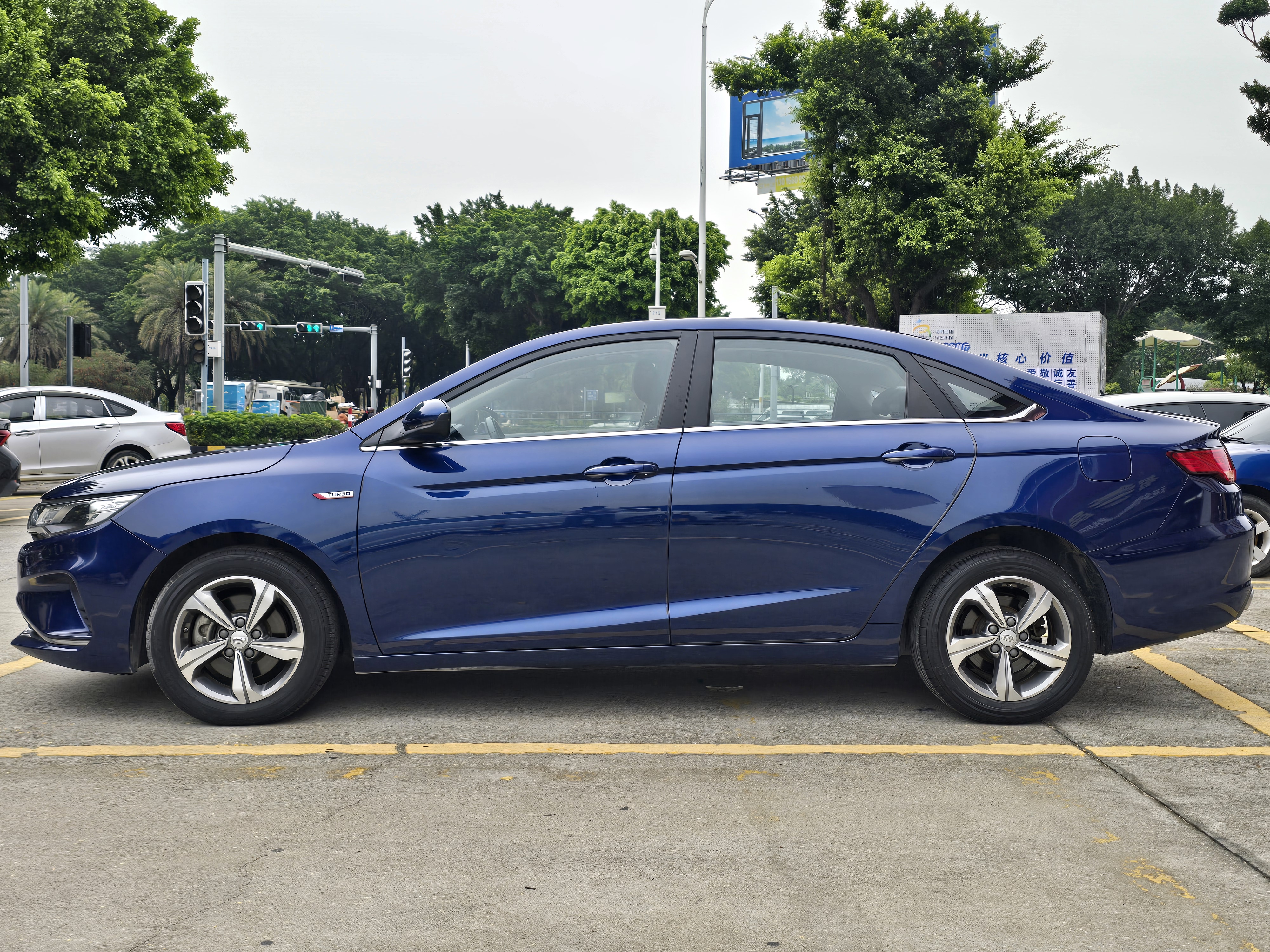 GEELY Emgrand GL 2017 car image #5