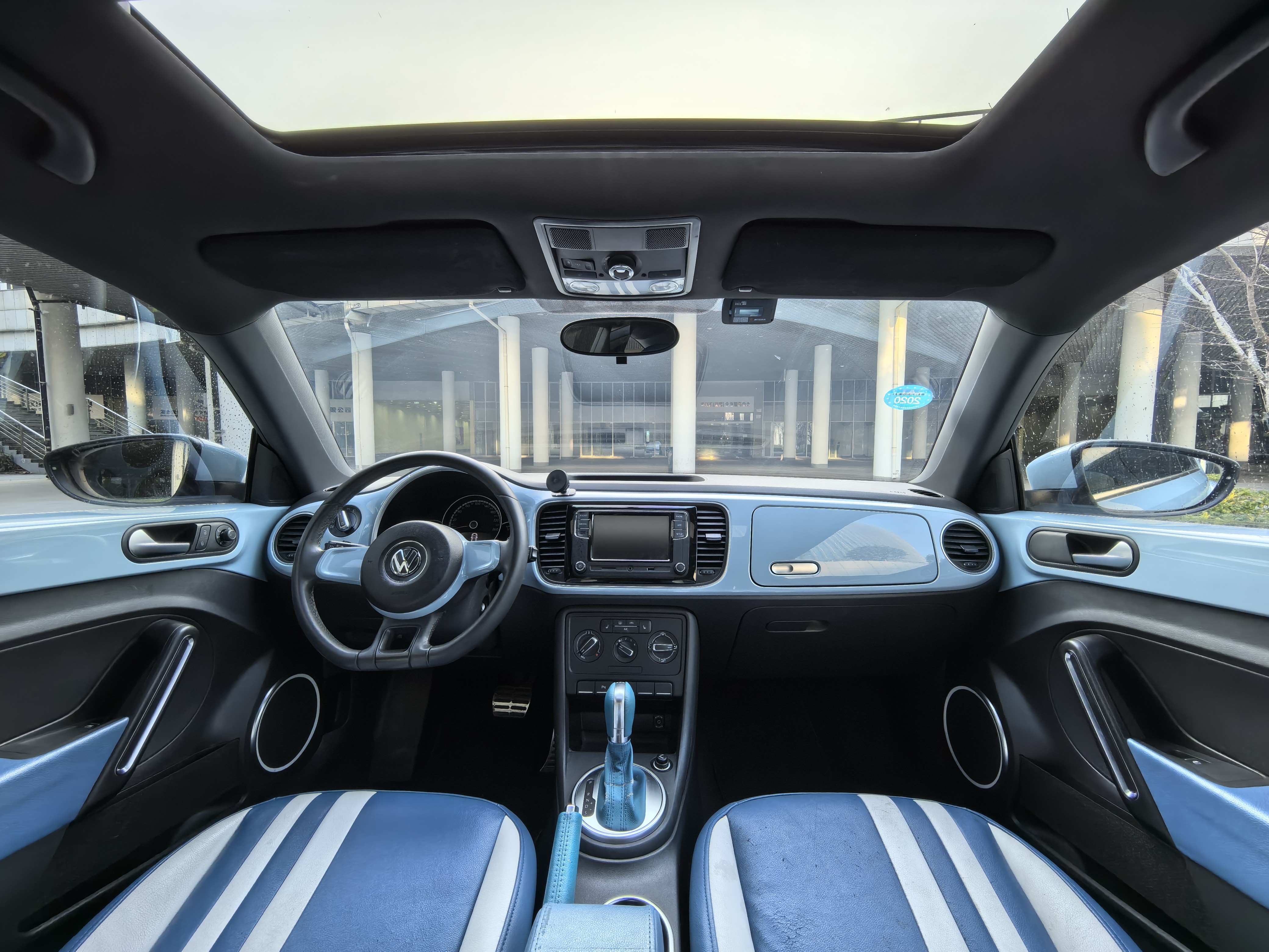 Volkswagen 2015 car image #5