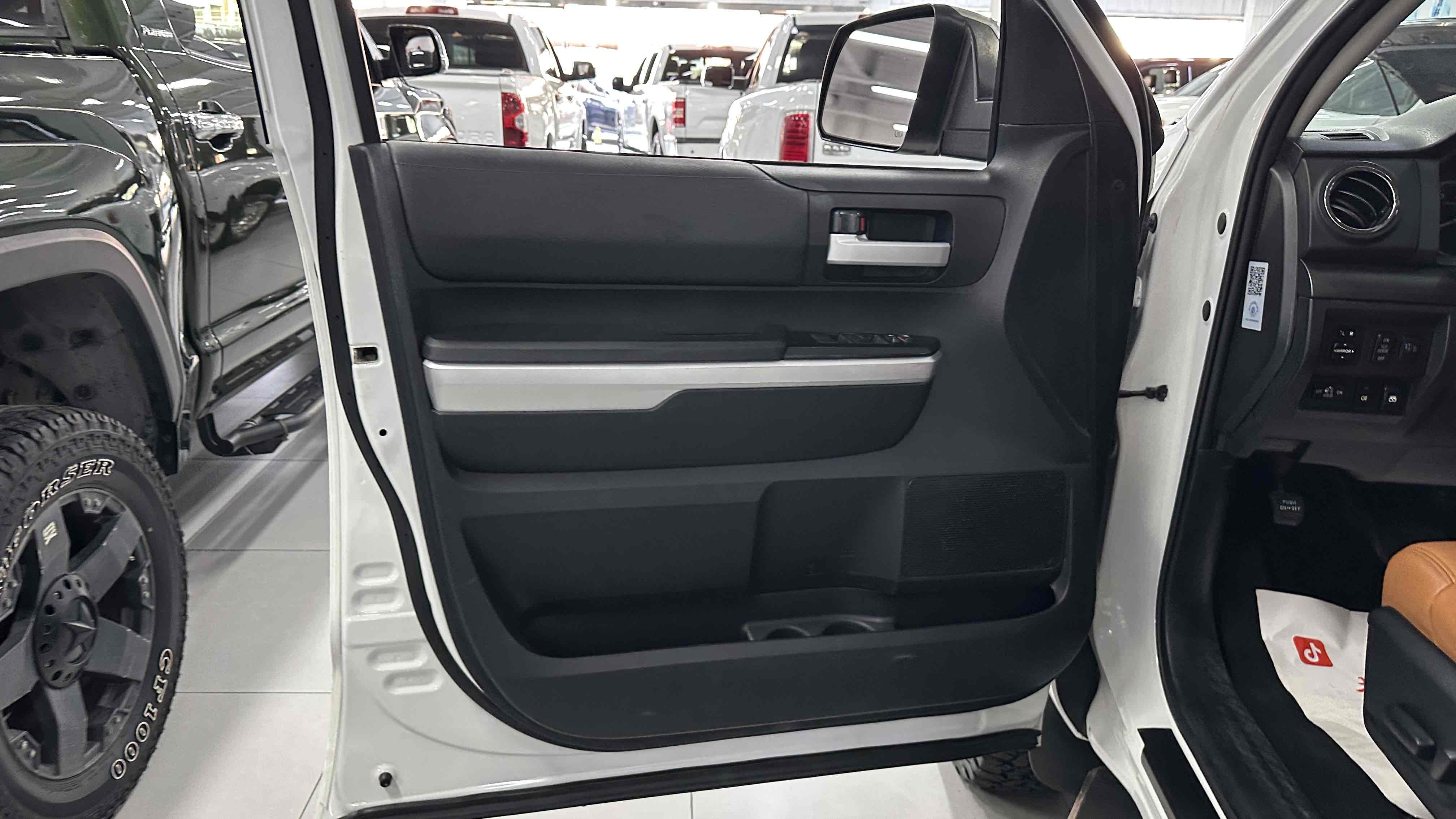 Toyota 2015 #5 Toyota 2015 car image #5
