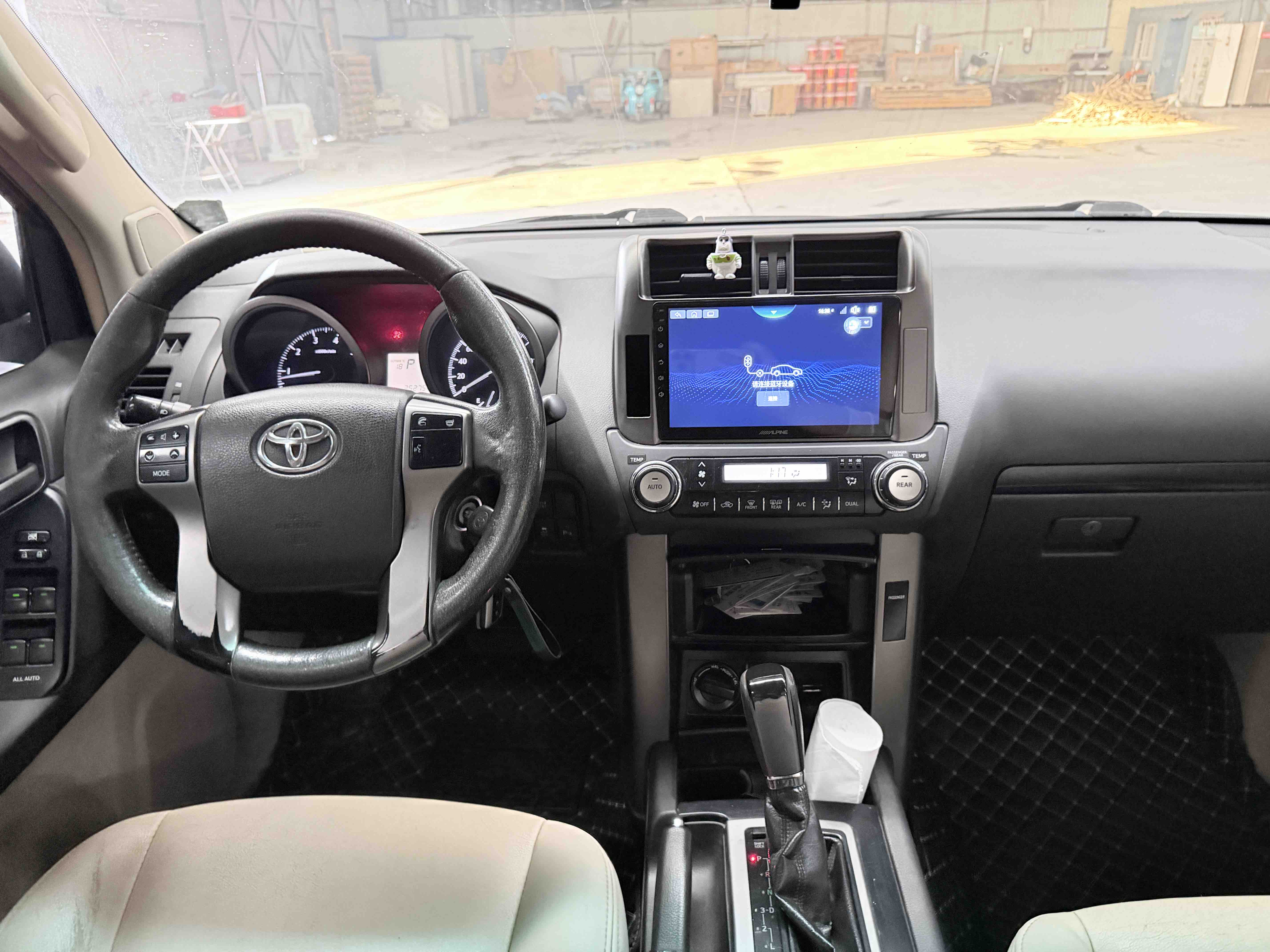 Toyota 2014 #5 Toyota 2014 car image #5