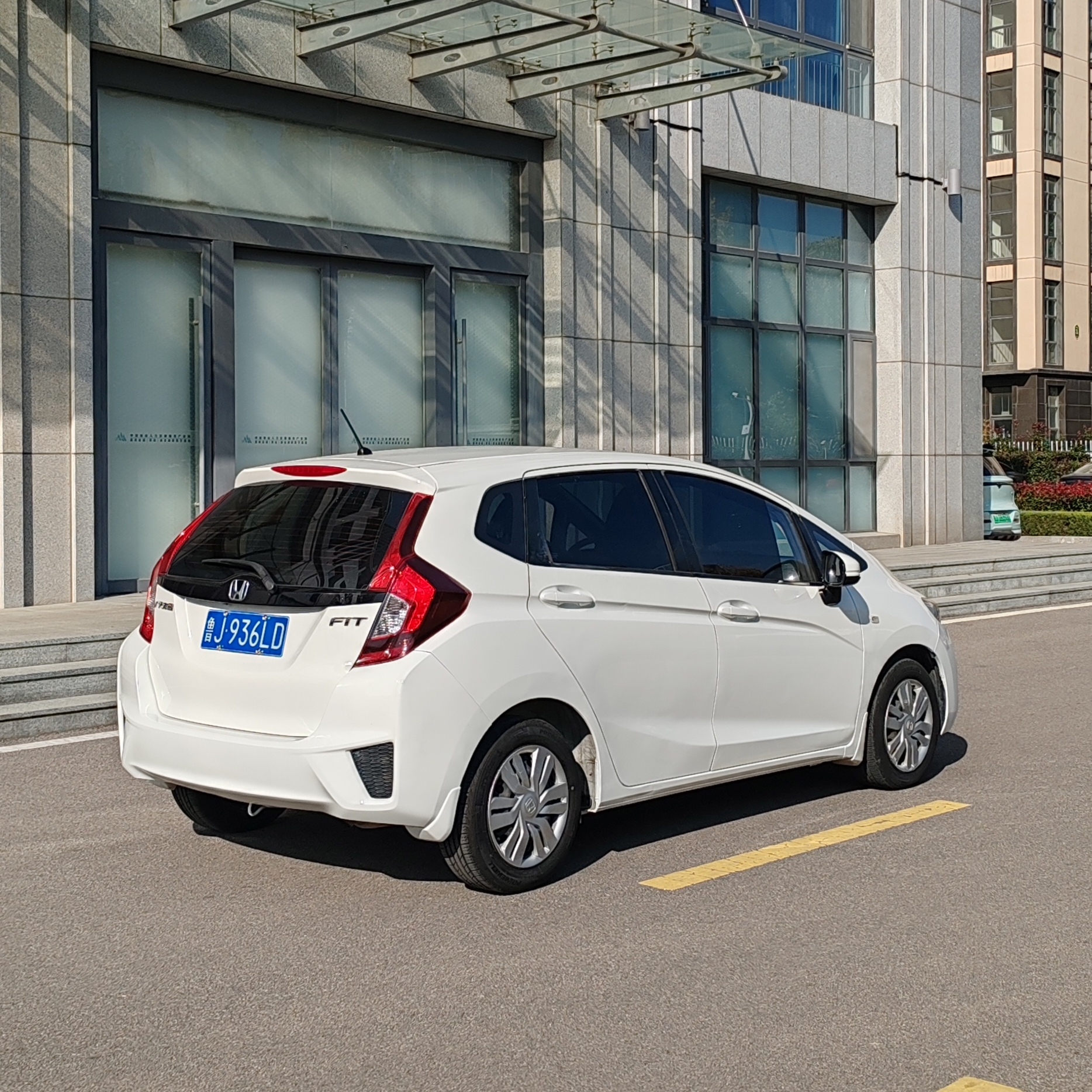 Honda Fit 2018 #5 Honda Fit 2018 car image #5