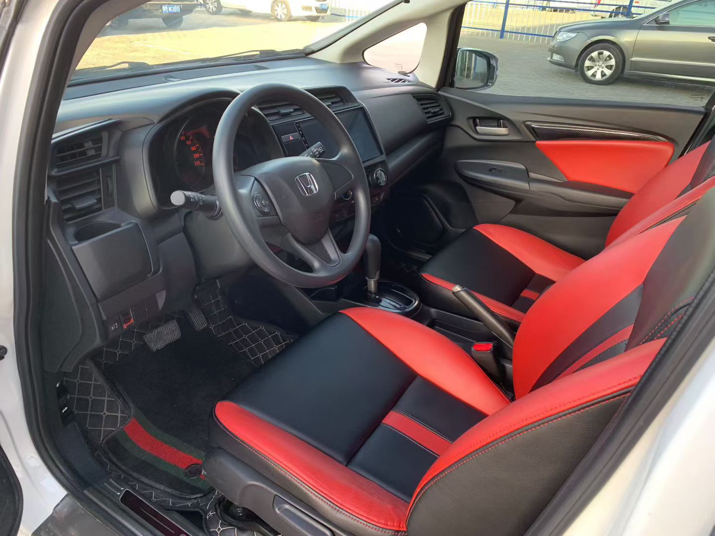 Honda Fit 2018 car image #5