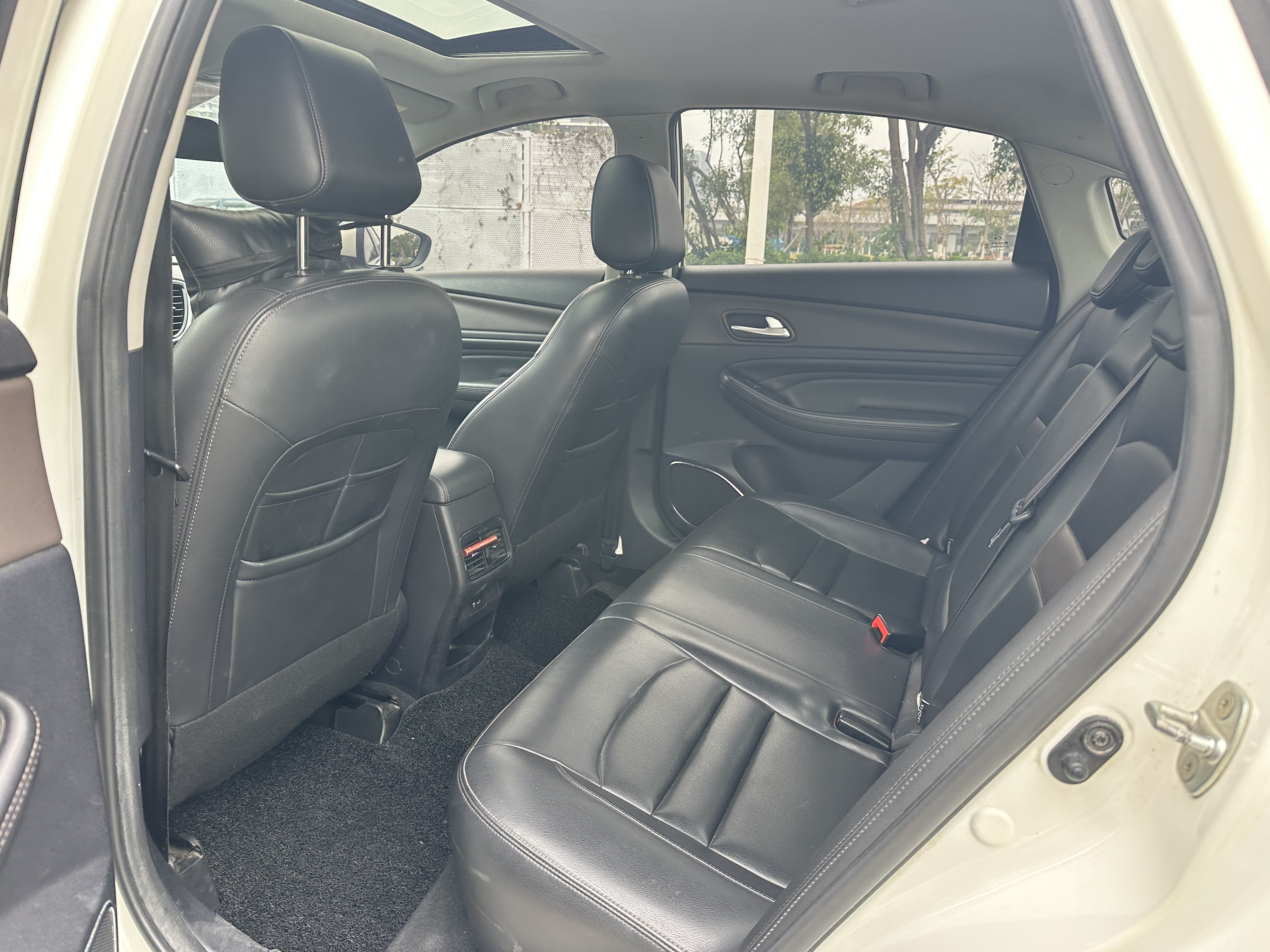 GAC Trumpchi GA4 2018 #5 GAC Trumpchi GA4 2018 car image #5