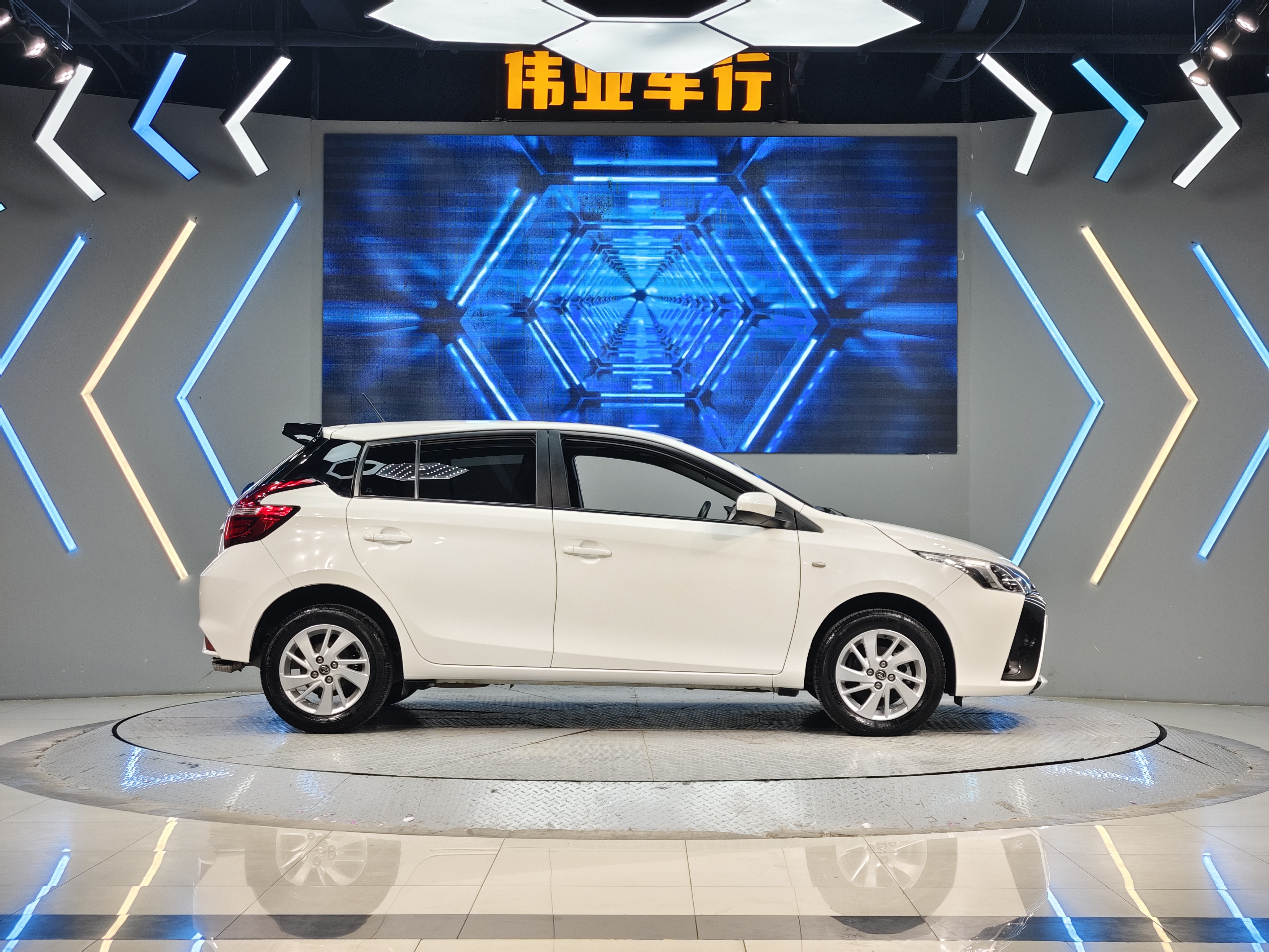 Yaris L Zhixuan 2016 #5 Yaris L Zhixuan 2016 car image #5