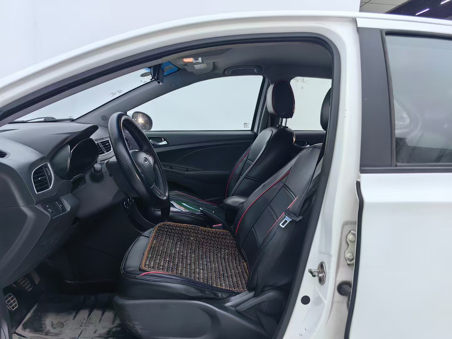 Chery Arrizo 3 2015 car image #5