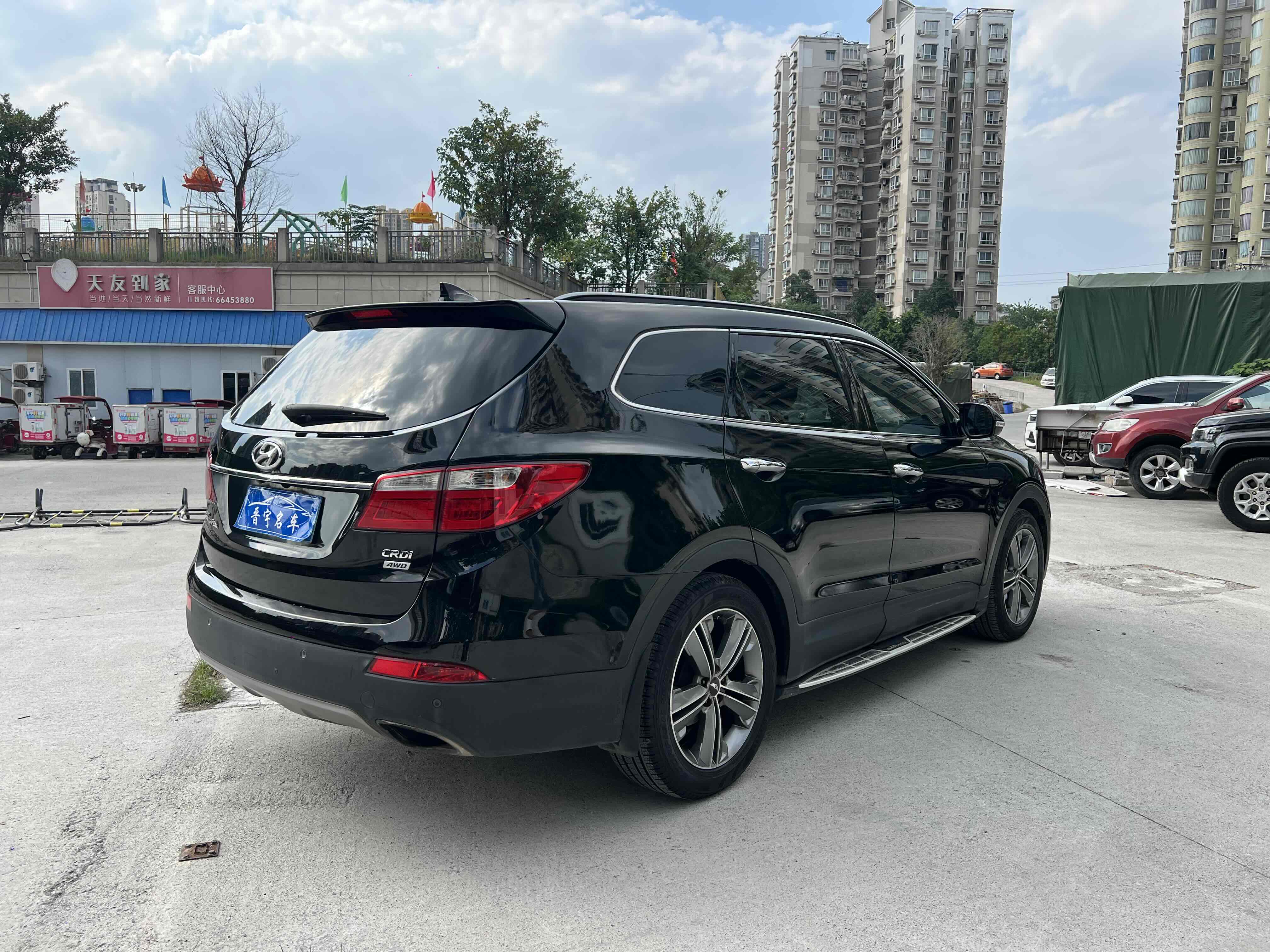 Hyundai Grand Santa Fe 2014 car image #5