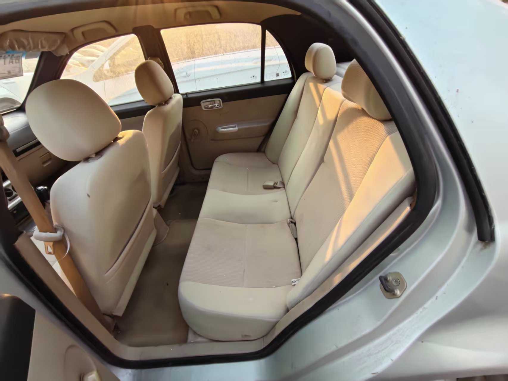 GEELY LibertyShip 2011 immagine di auto #5