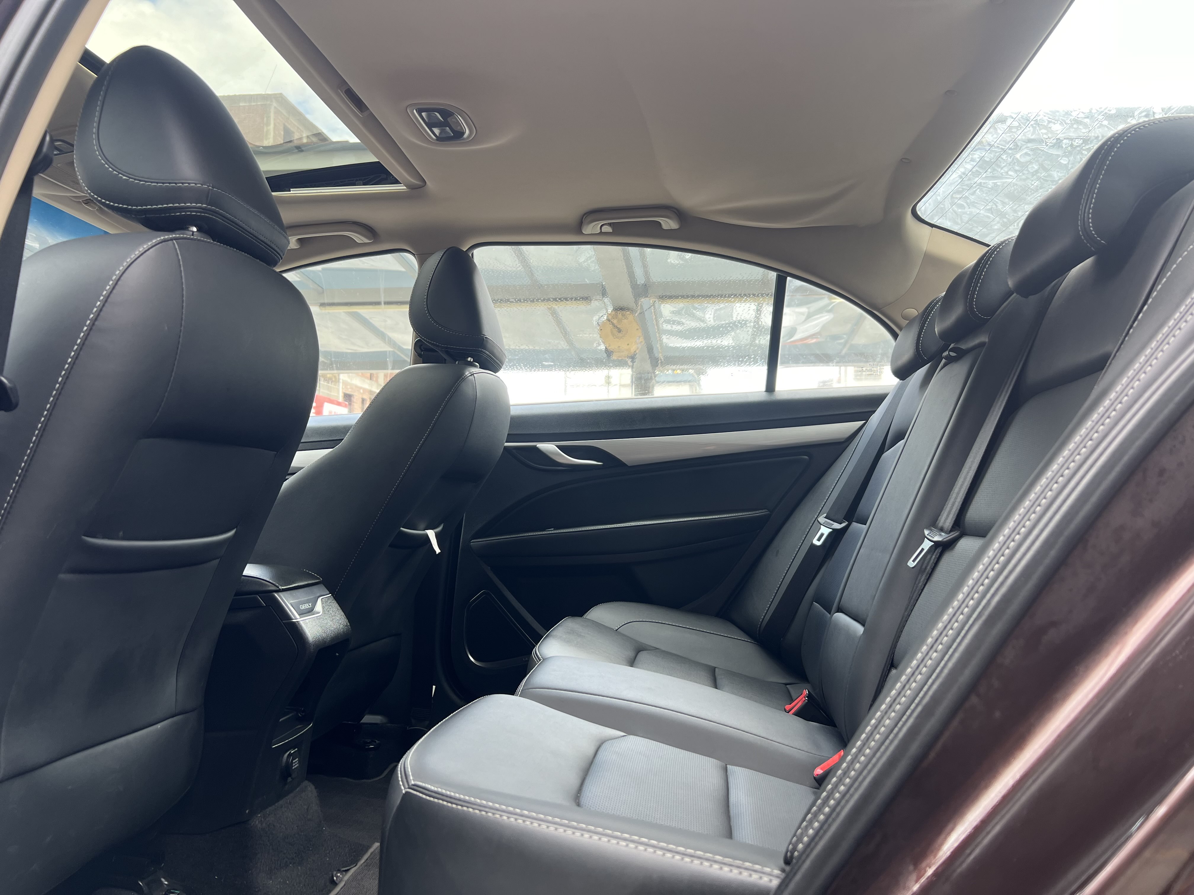 GEELY Emgrand 2018 car image #5