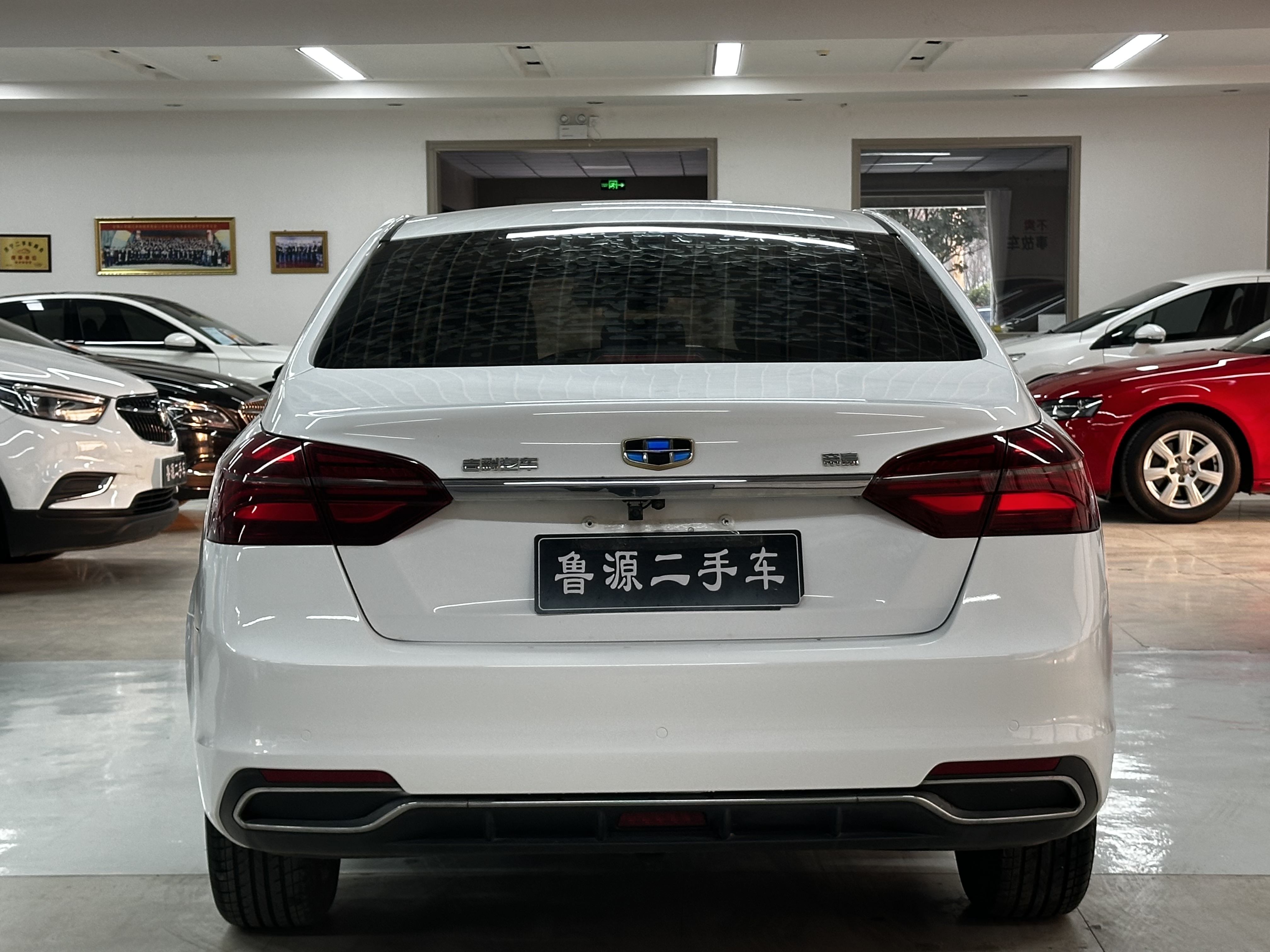 GEELY Emgrand 2018 #5 GEELY Emgrand 2018 car image #5