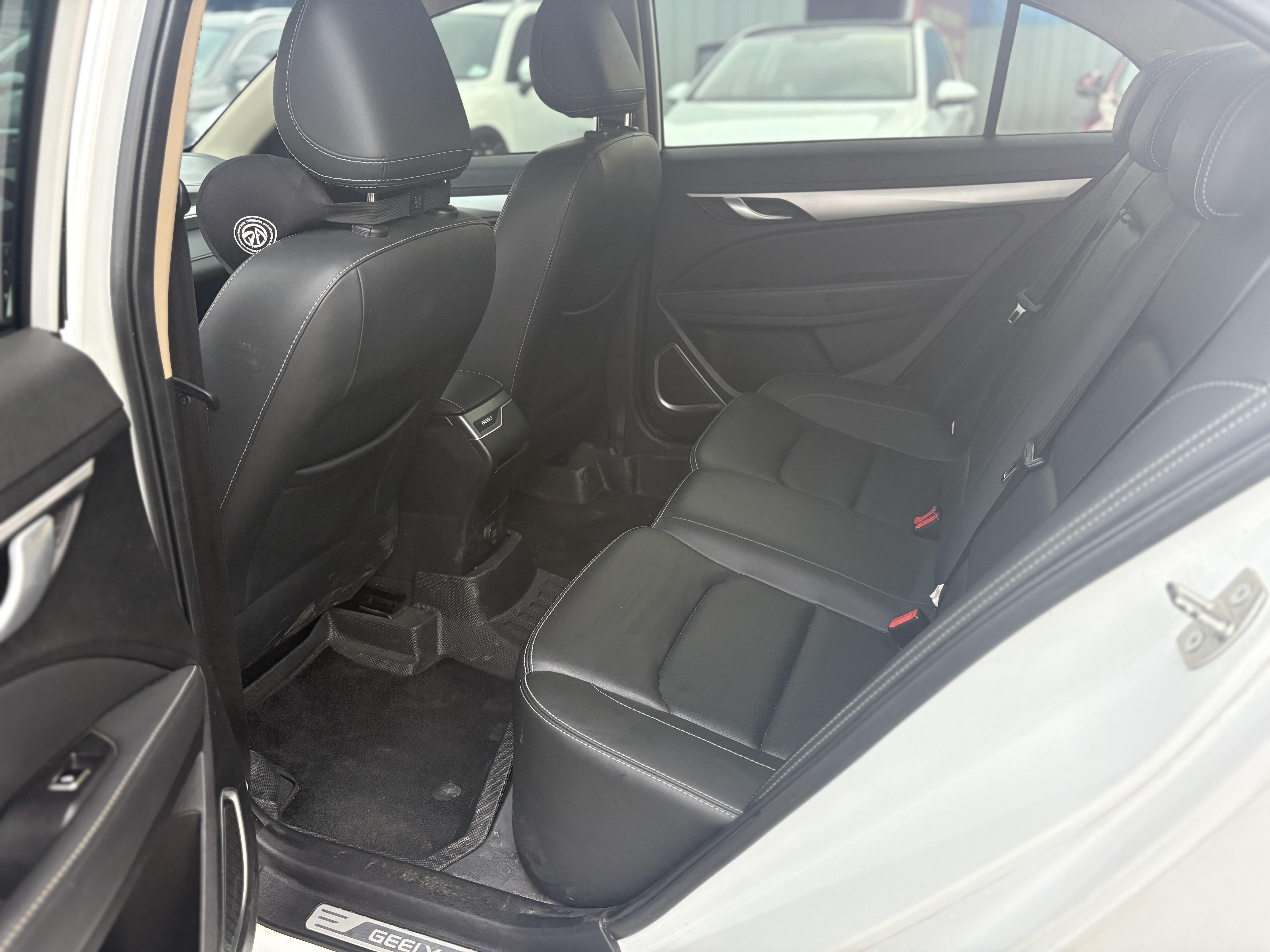 GEELY Emgrand 2018 immagine di auto #5