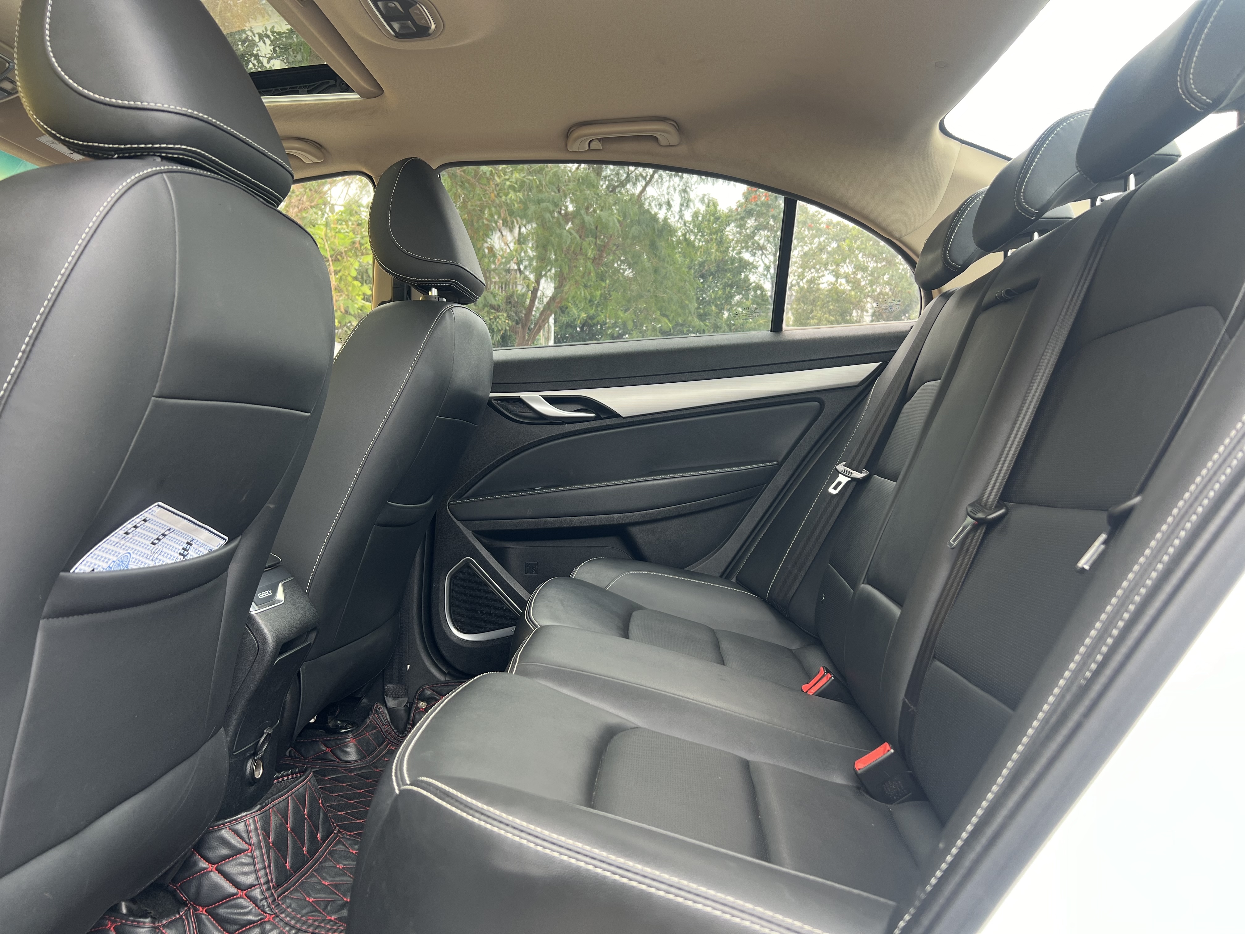 GEELY Emgrand 2018 car image #5