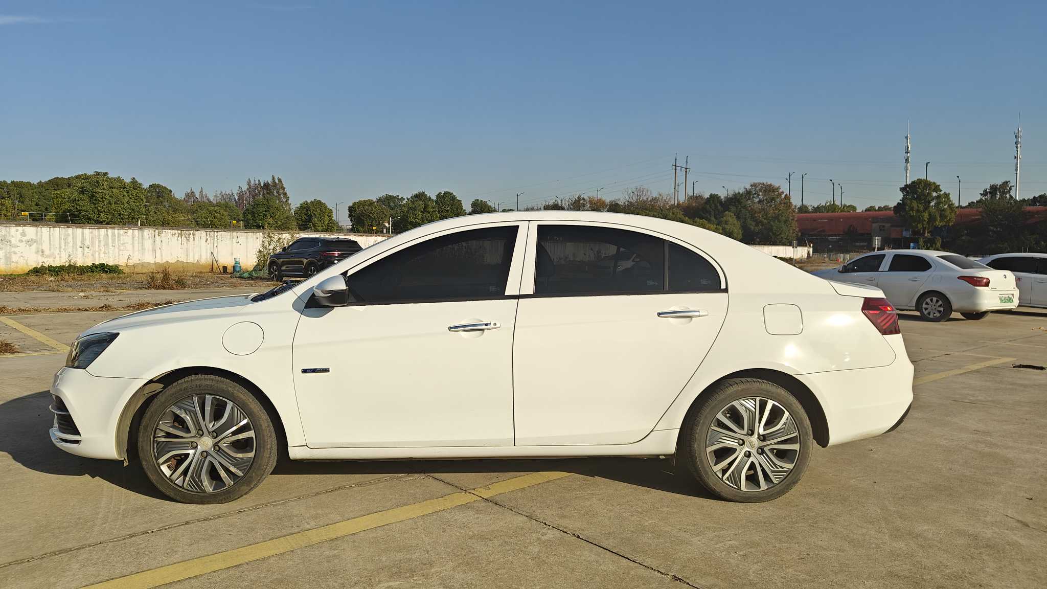 GEELY Emgrand New Energy 2018 #5 GEELY Emgrand New Energy 2018 immagine di auto #5