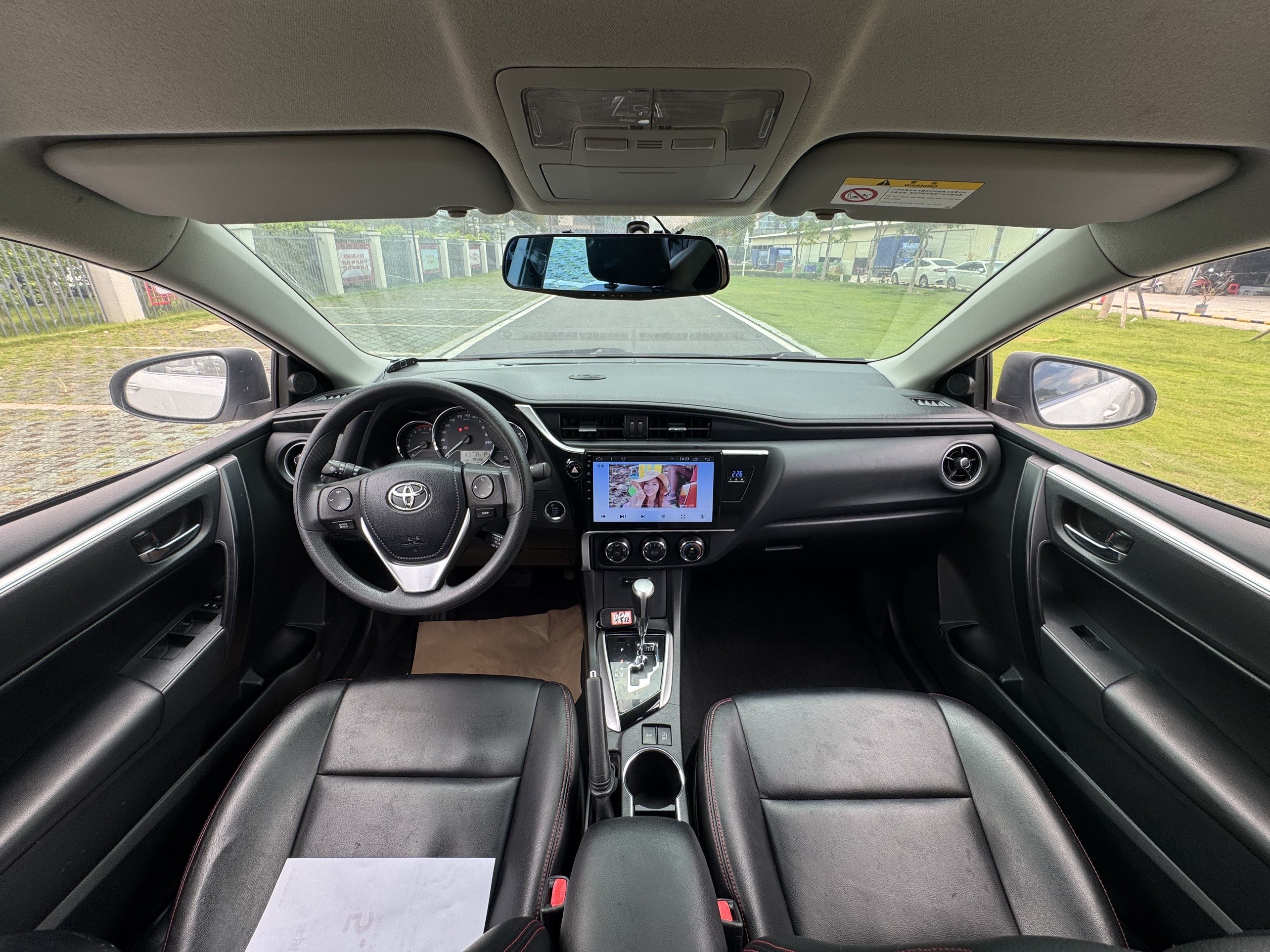 Corolla 2019 car image #5