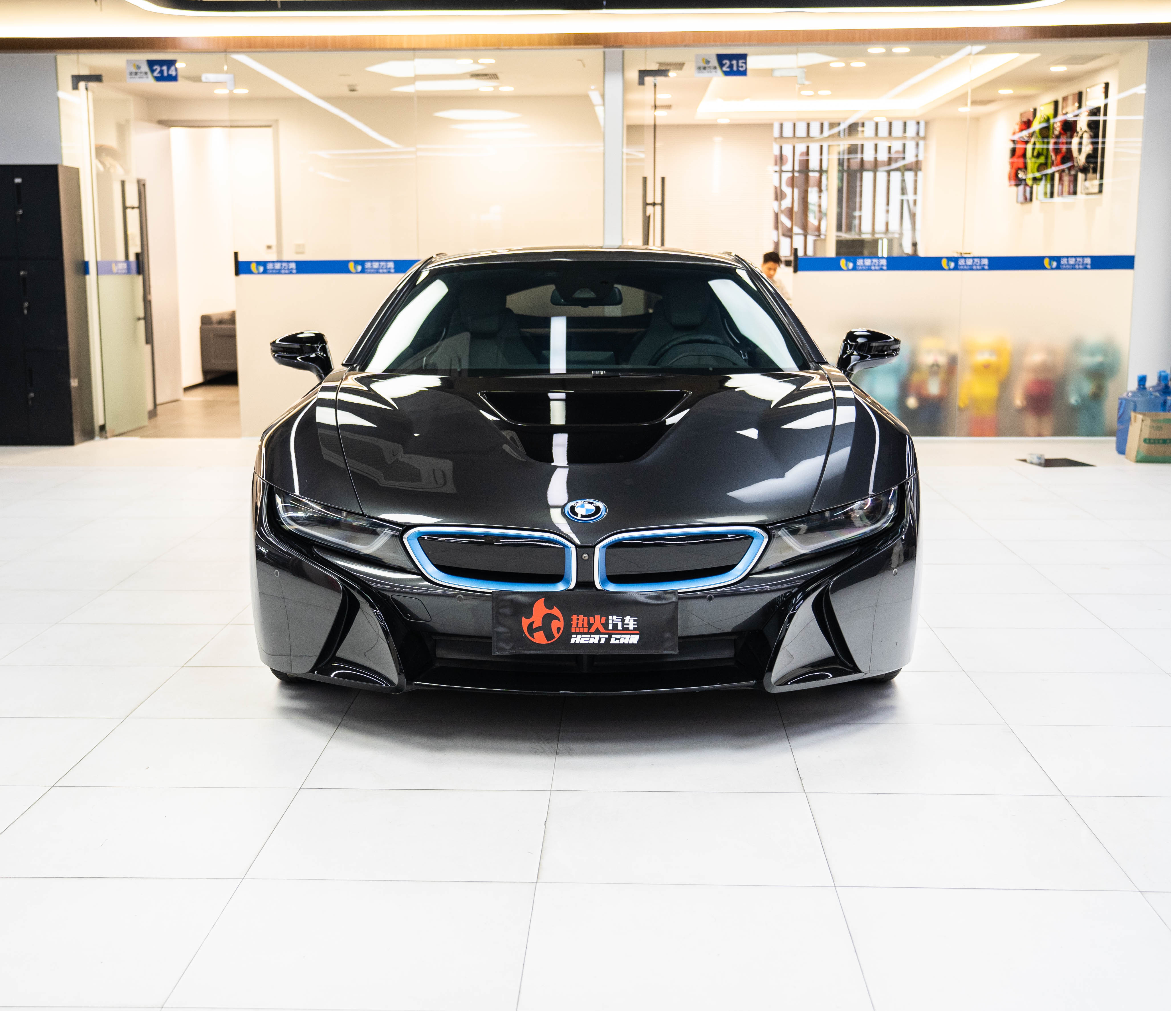 BMW i8 2018 #5 BMW i8 2018 car image #5